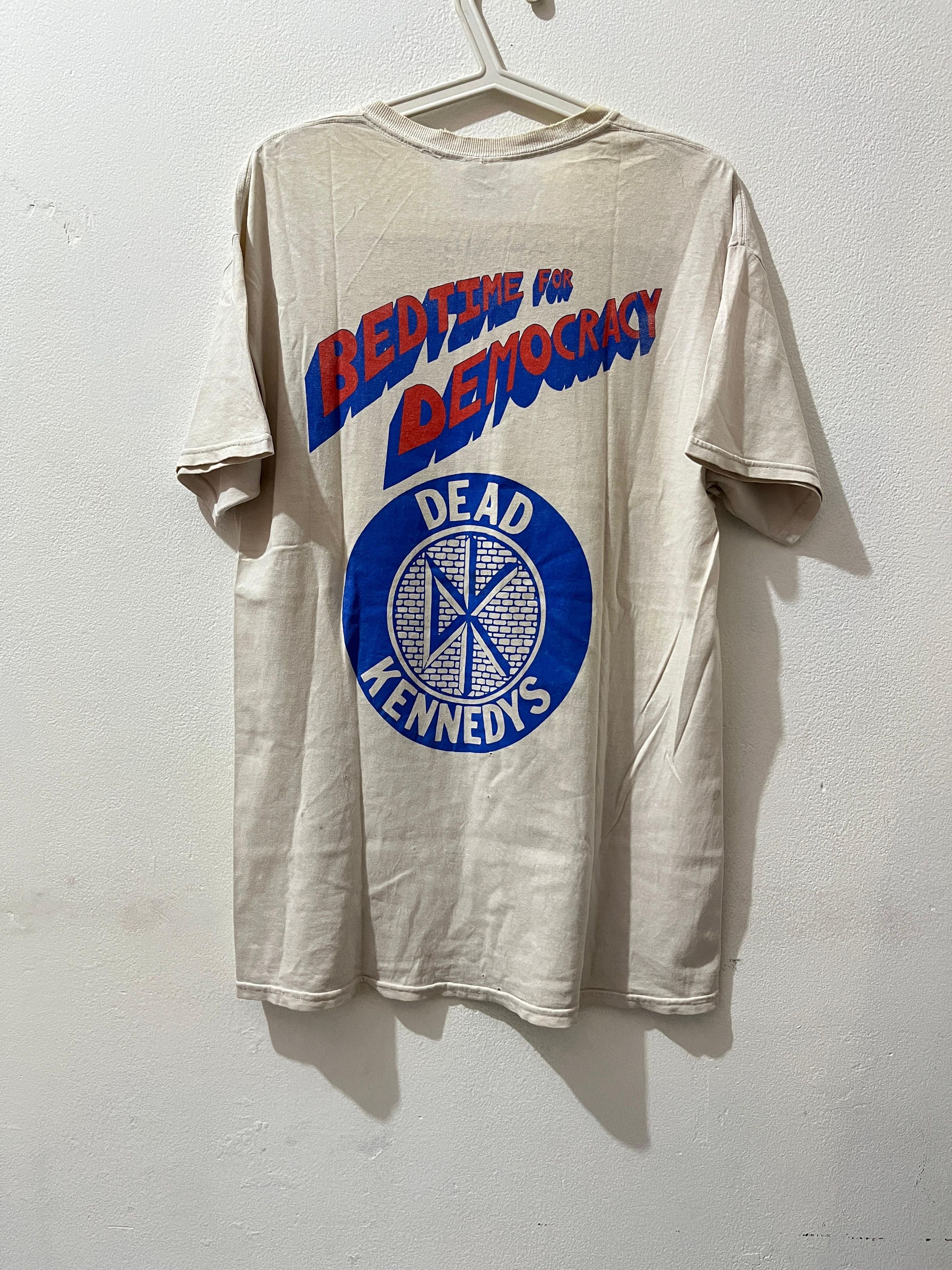 Band Tees Dead Kenedy Bedtime For Democracy Size US M / EU 48-50 / 2 - 2 Thumbnail