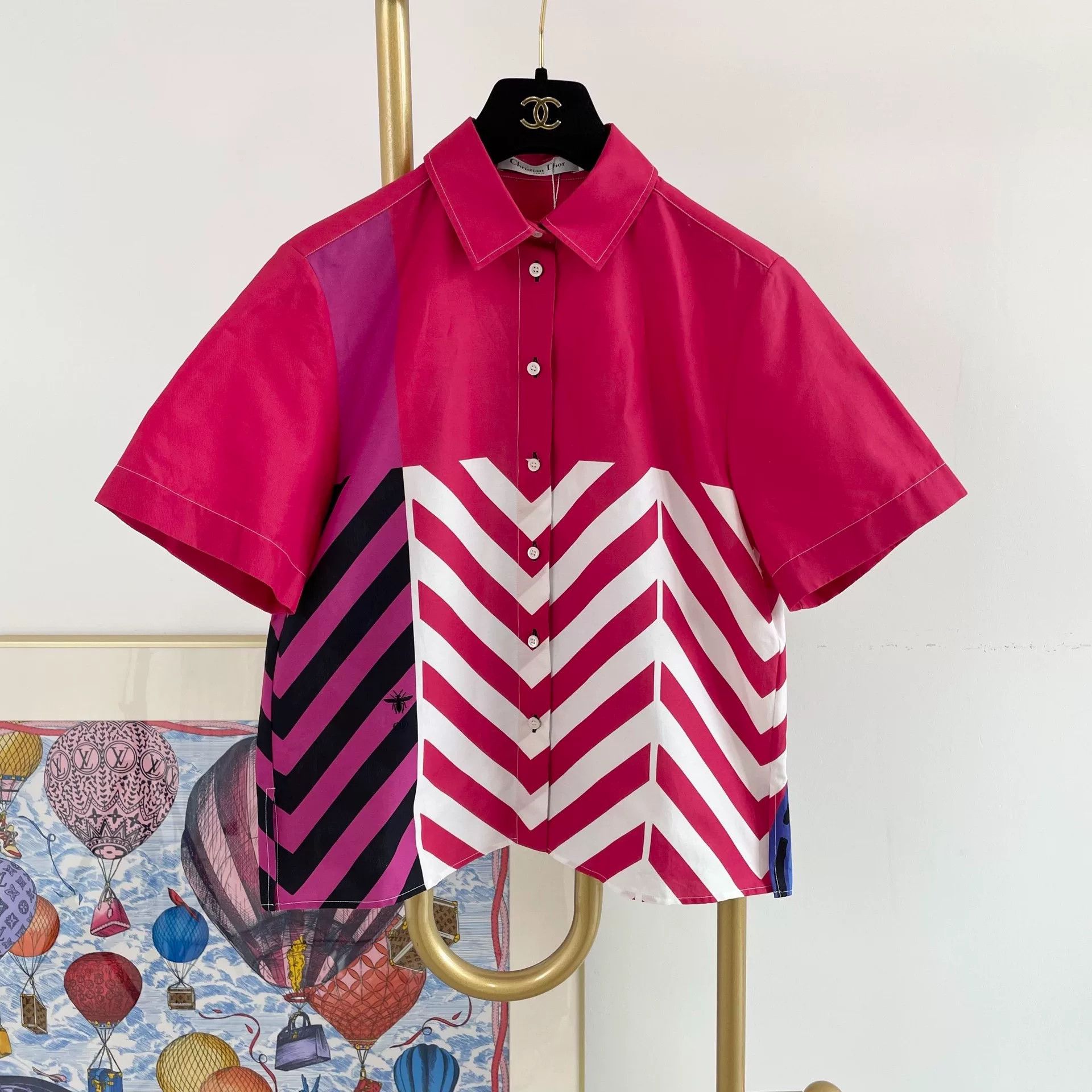 Dior christian dior colorful short sleeve shirt Size US S / EU 44-46 / 1 - 1 Thumbnail