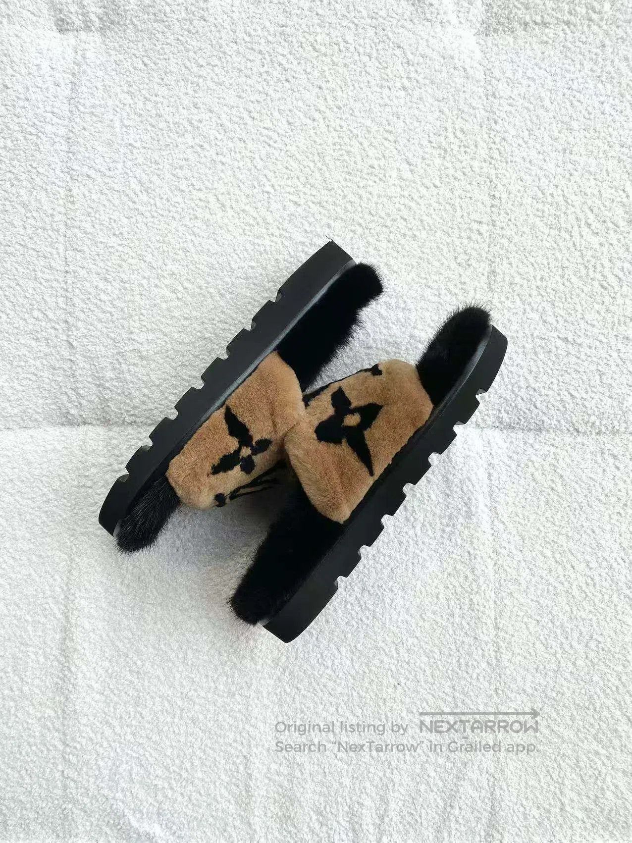 Louis Vuitton Louis Vuitton Presbydo-logo brown mink fur slippers| Size US 5.5 / IT 35.5 - 3 Thumbnail