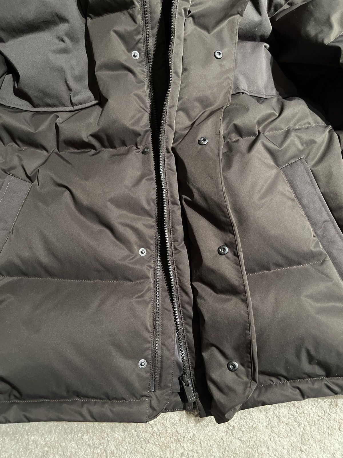 Jil Sander × Uniqlo Uniqlo +J Oversized Down Parka Olive Men's Size XL Size US XL / EU 56 / 4 - 6 Thumbnail