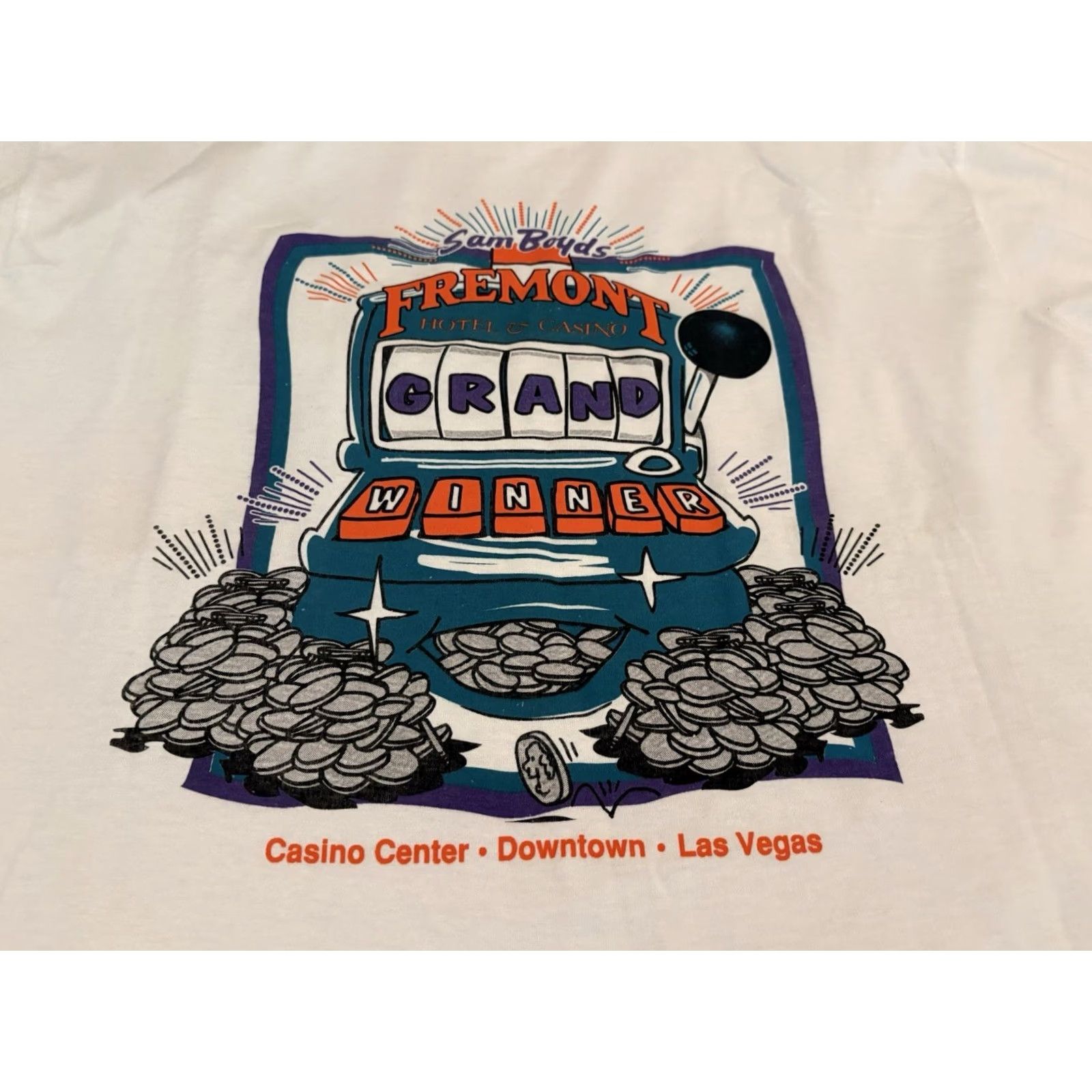 Vintage VINTAGE Fremont Las Vegas Shirt Sam Boyds Hotel Casino Single Stitch XL Made USA Mens T-Shirt White 90s Casino Graphic Print Single Stitch USA Size US XL / EU 56 / 4 - 2 Thumbnail