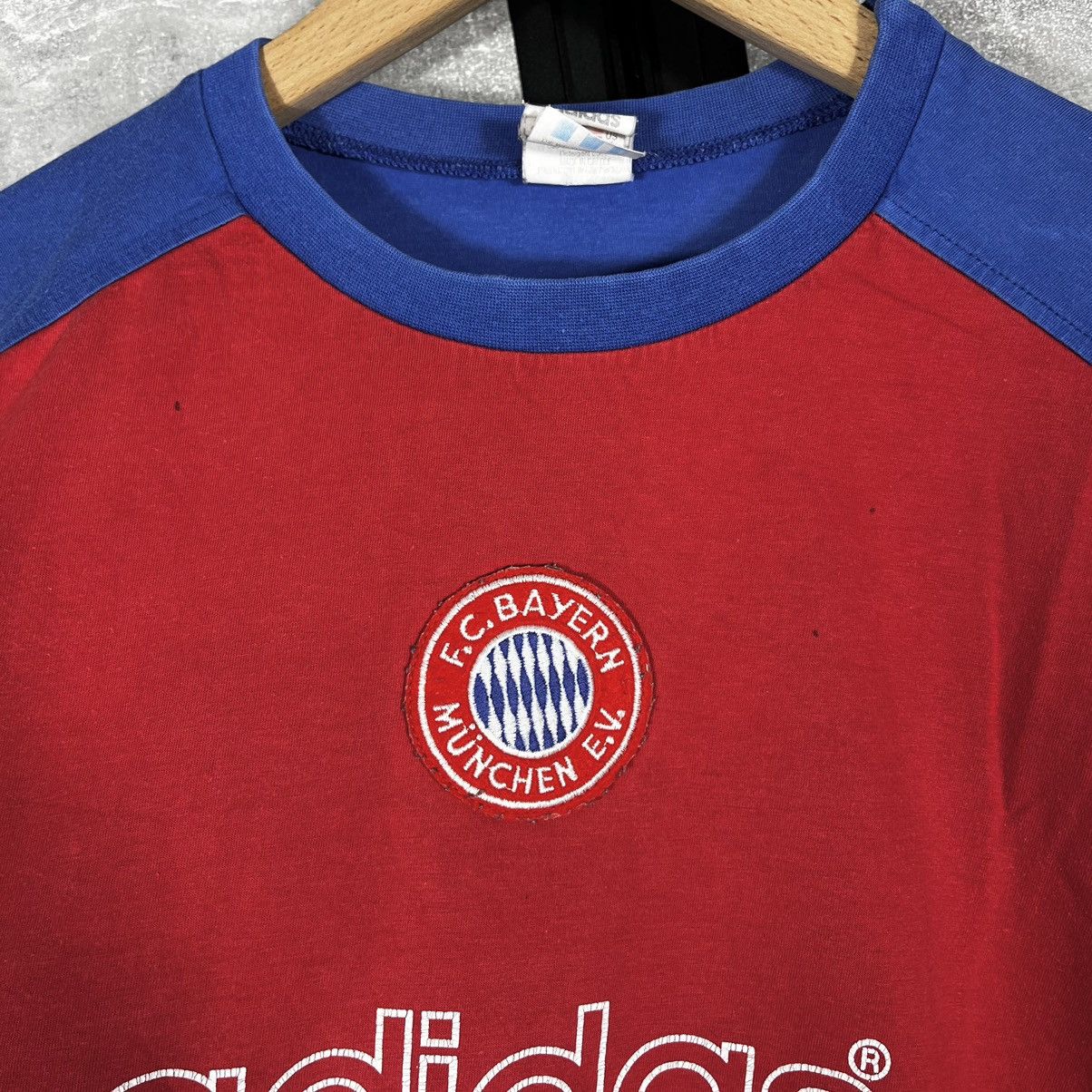 Adidas Vintage 90s FC Bayern Munchen T-shirt Soccer Tee Football XL Size US XL / EU 56 / 4 - 3 Thumbnail