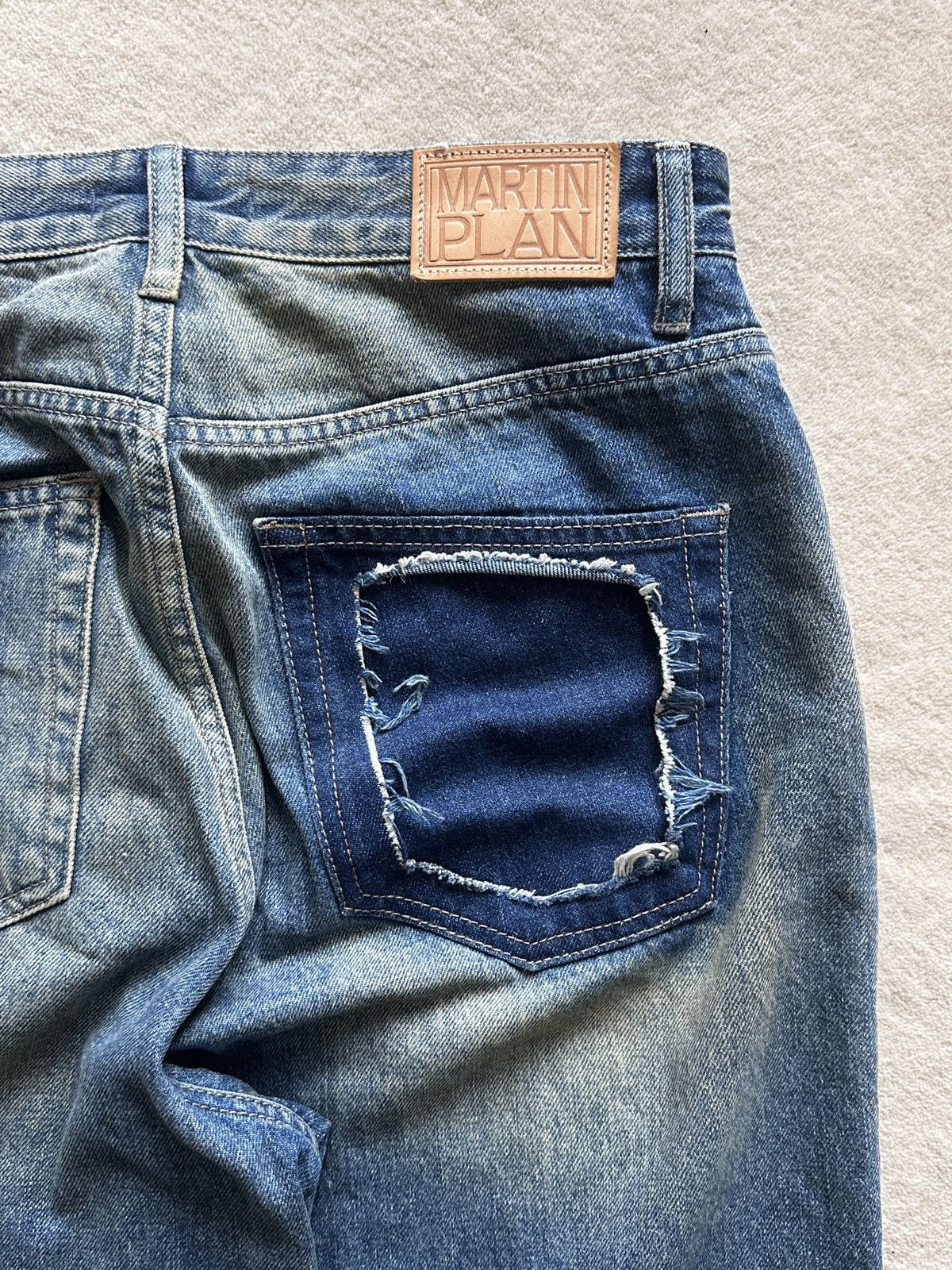Vintage Dirty Blue Wash Straight Leg Denim — Martin Plan | US30 Size US 30 / EU 46 - 8 Thumbnail
