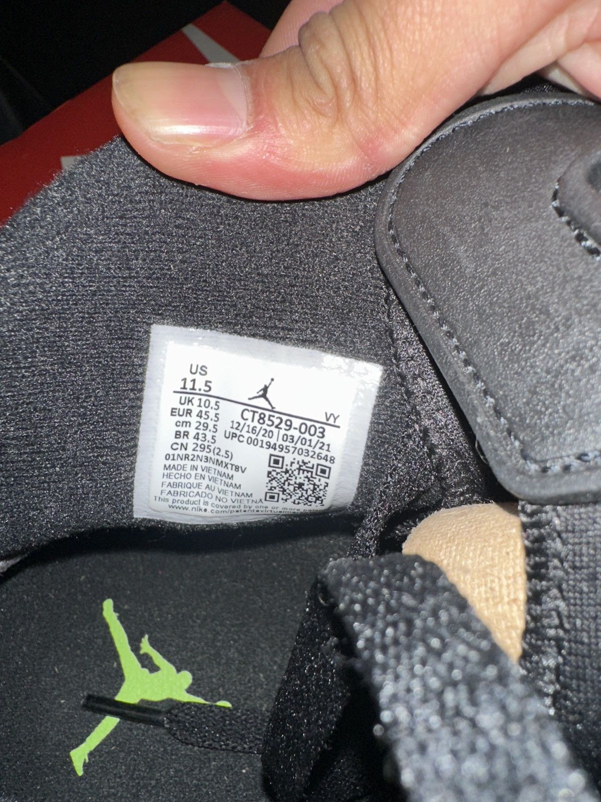 Jordan Brand AIR JORDAN 6 RETRO Size US 11.5 / EU 44-45 - 8 Thumbnail