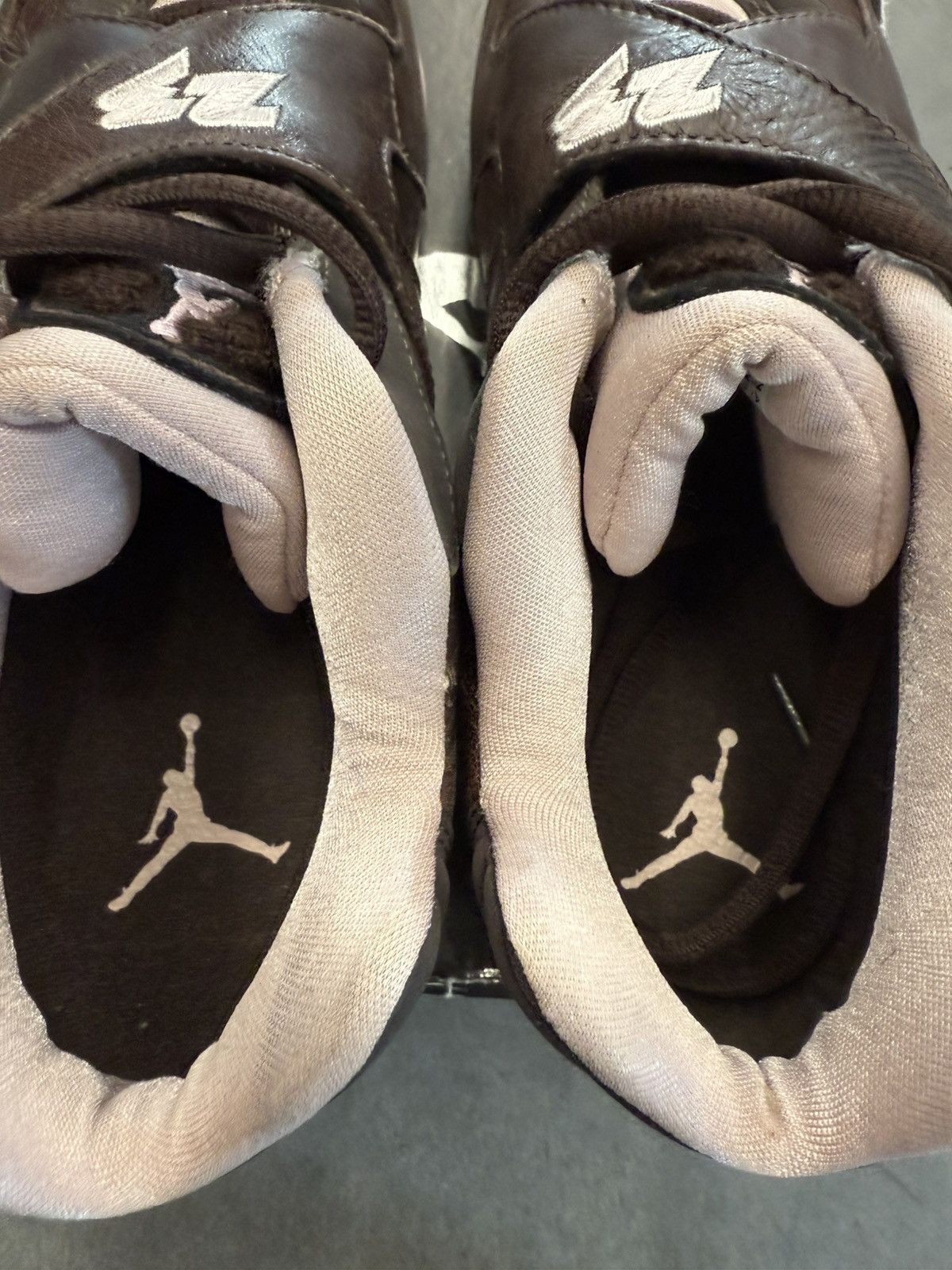 Jordan Brand 2007 Jordan 8 Retro Low Dark Cinder Size US 9 / IT 39 - 7 Thumbnail
