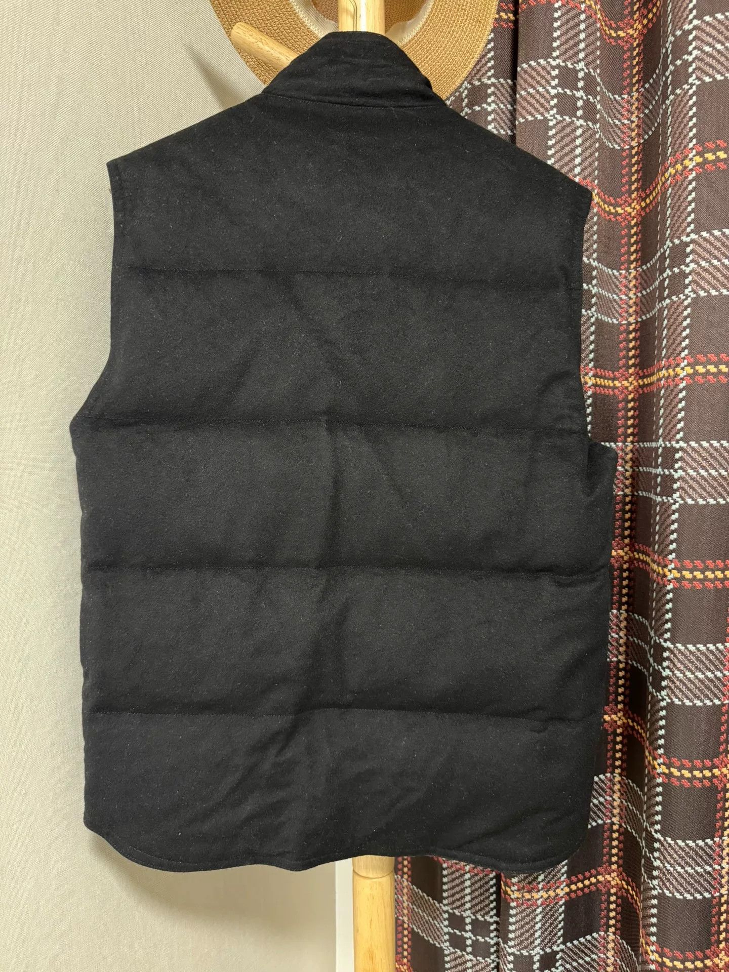 Hermes hermes men's down vest in black Size US M / EU 48-50 / 2 - 2 Thumbnail