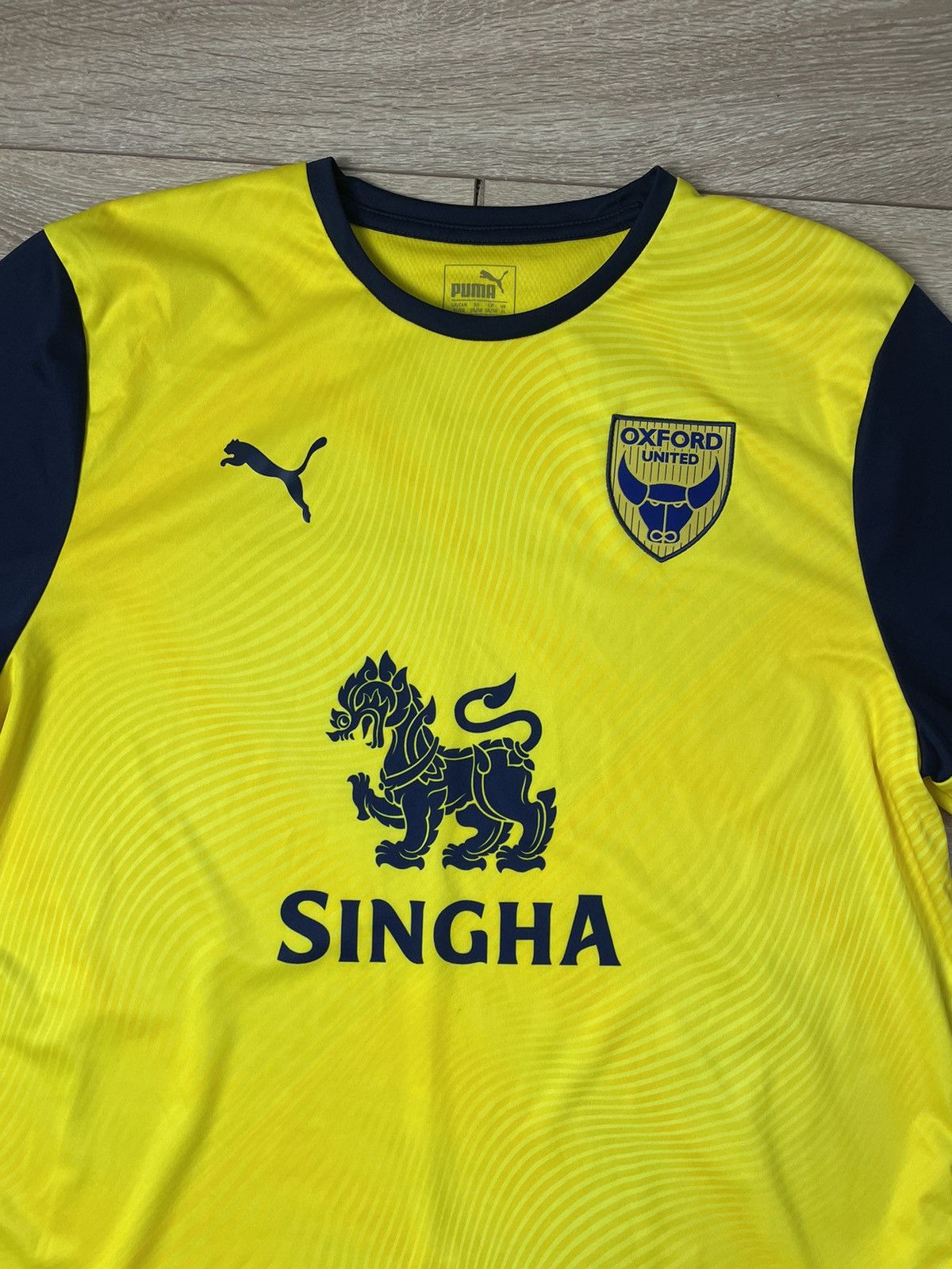 Puma OXFORD UNITED 2018/2019 HOME FOOTBALL SHIRT PUMA SIZE Xl Size US XL / EU 56 / 4 - 4 Thumbnail