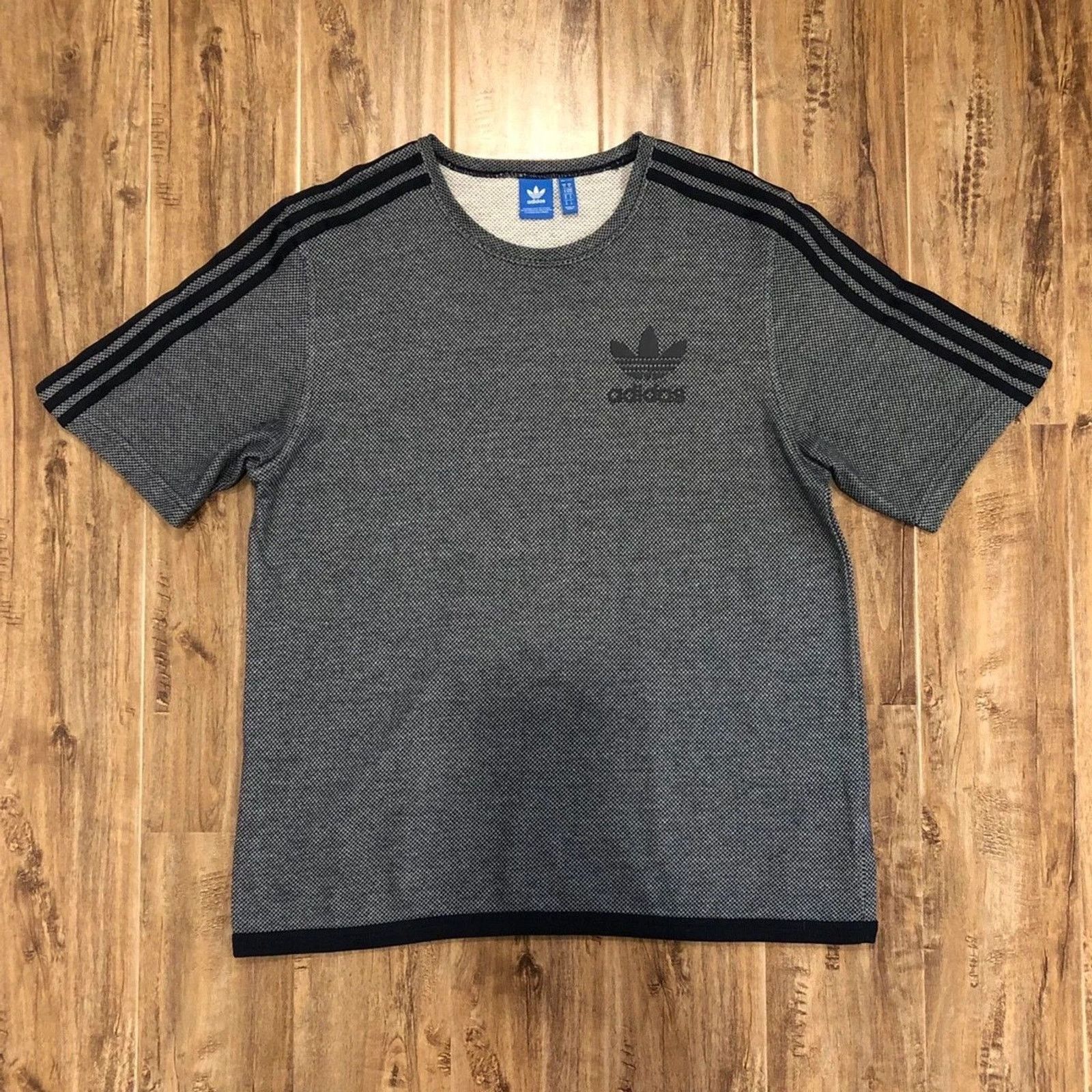 Adidas × Vintage Vintage Y2K Adidas Trefoil Tee Size US M / EU 48-50 / 2 - 1 Thumbnail