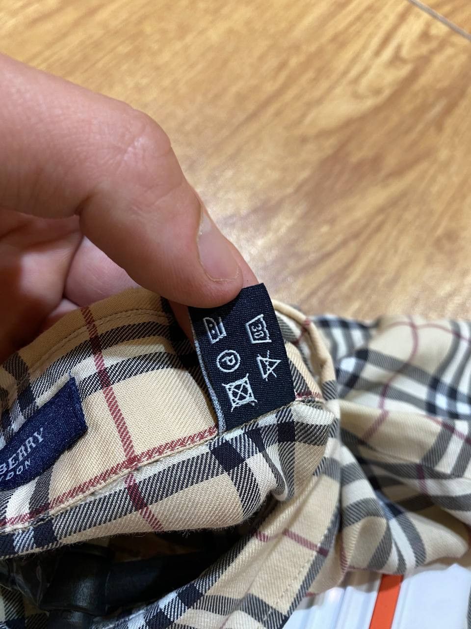 Burberry Burberry Vintage Nova Check Shirt Button Up Distressed Size L / US 10 / IT 46 - 3 Thumbnail