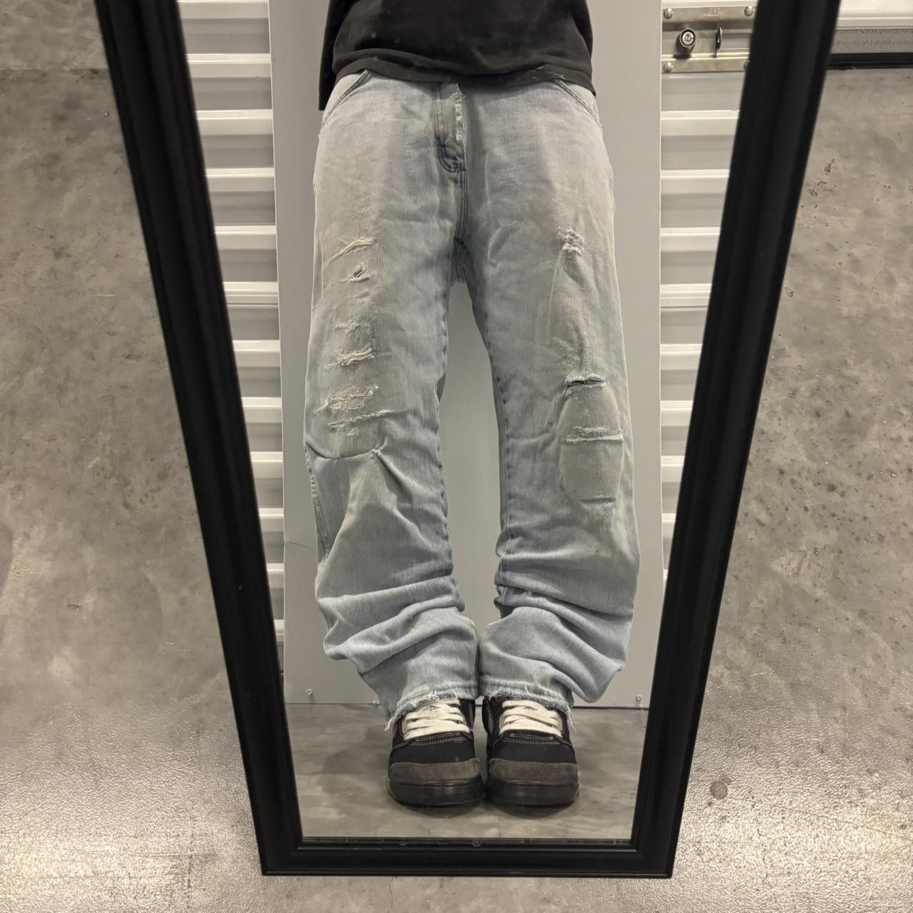 Japanese Brand × Vintage Crazy Vintage Y2K/2000s Grunge Faded Light Wash Distressed Denim Jeans! Size US 31 - 1 Thumbnail