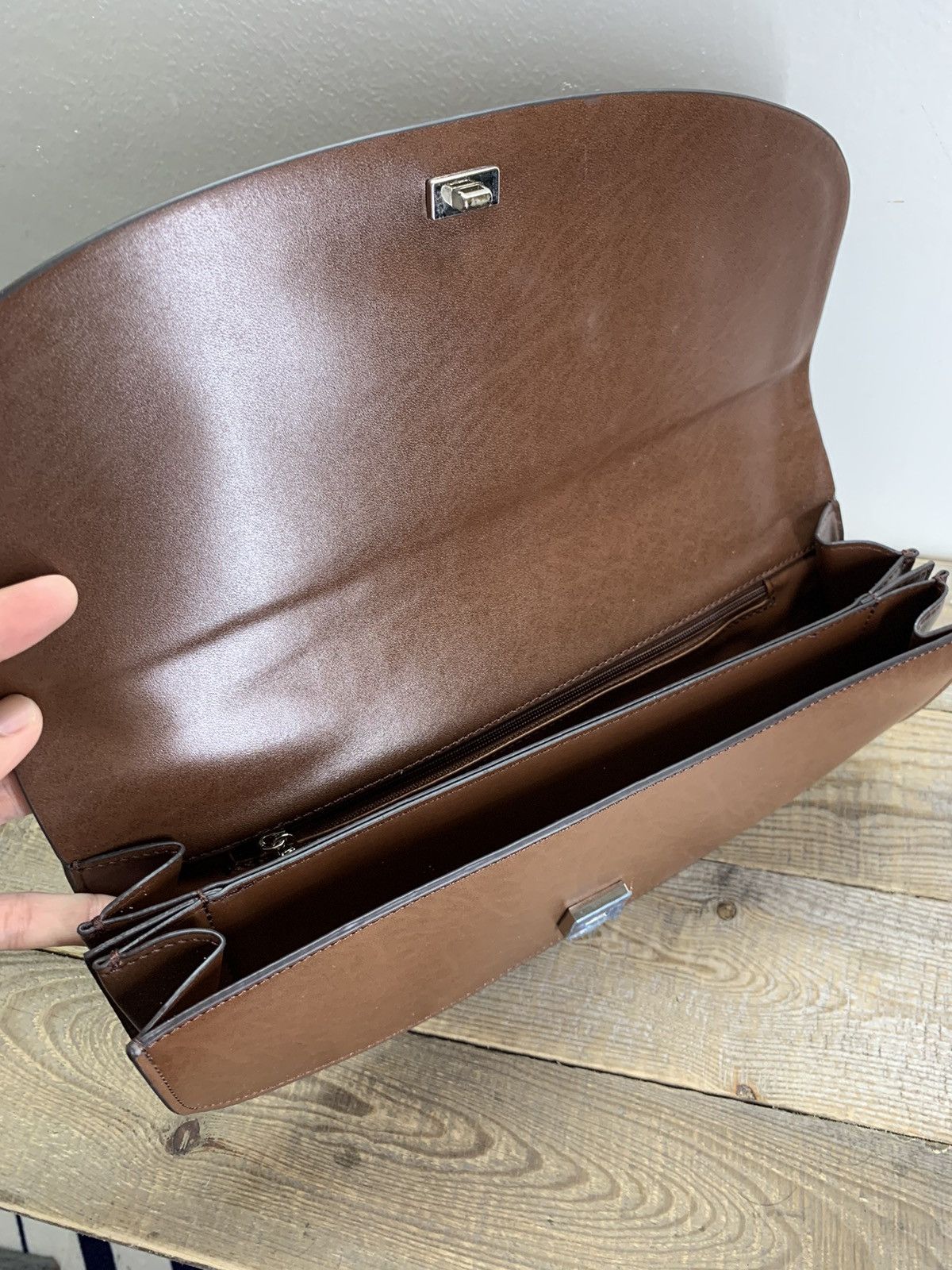 Designer Charles & Keith Brown Single Handle Shoulder Bag Size ONE SIZE - 9 Thumbnail