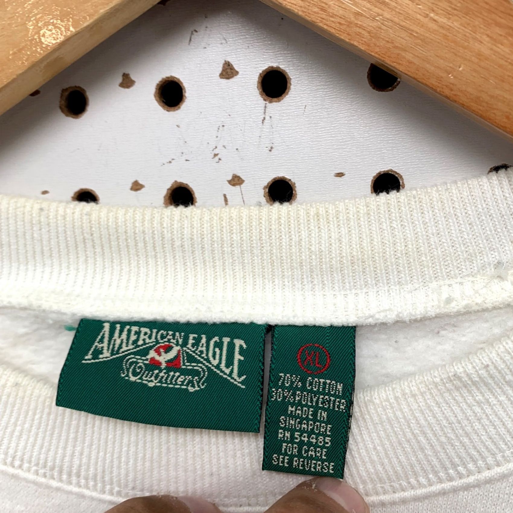American Eagle Outfitters VINTAGE American Eagle Golf Sweatshirt Men XL White Embroidered 90s Size US XL / EU 56 / 4 - 3 Thumbnail