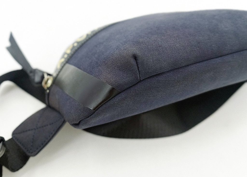 A.P.C. authentic A.P.C. repeat wording waist pouch bum bag Size ONE SIZE - 5 Thumbnail