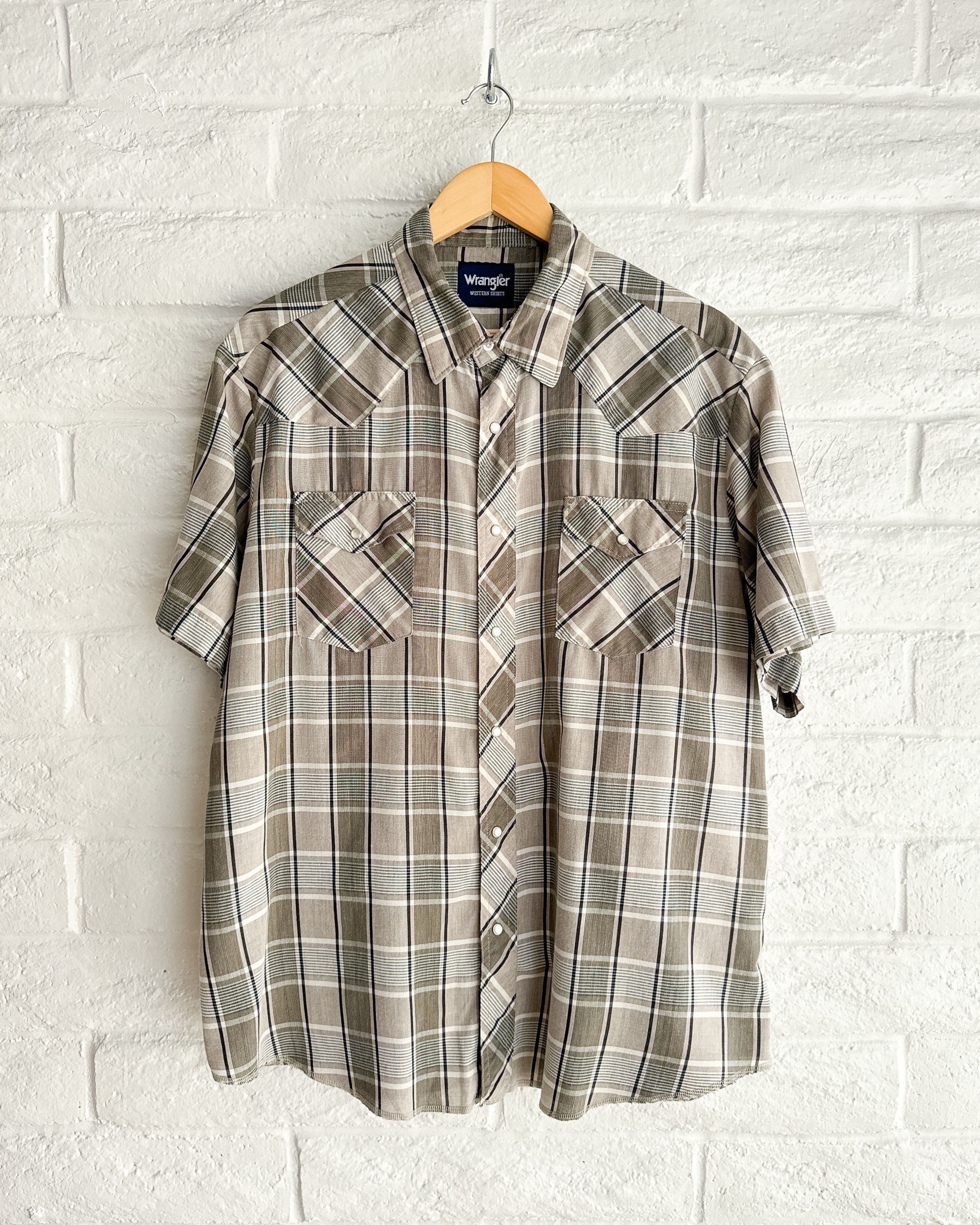 Wrangler Vintage Wrangler Short Sleeve Shirt Gray Plaid XL Western Size US XL / EU 56 / 4 - 1 Thumbnail