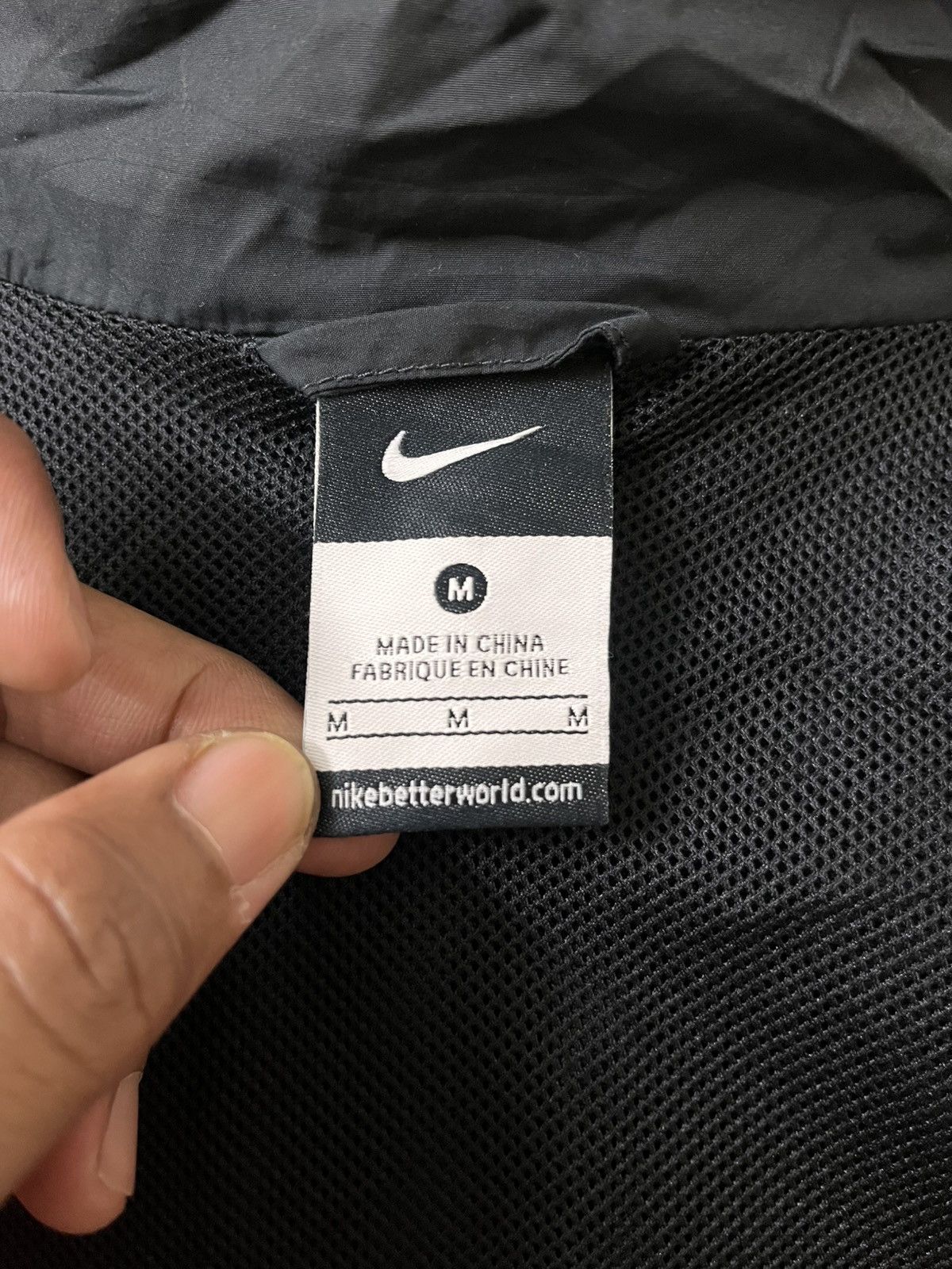 Nike × Vintage Vintage Nike Light Jacket Size US M / EU 48-50 / 2 - 6 Thumbnail