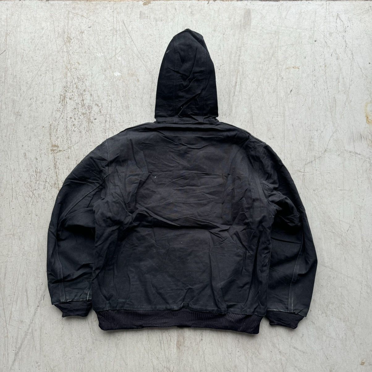 Carhartt × Vintage Vintage Carhartt Black Faded Distressed Jacket Hooded Size US L / EU 52-54 / 3 - 4 Thumbnail