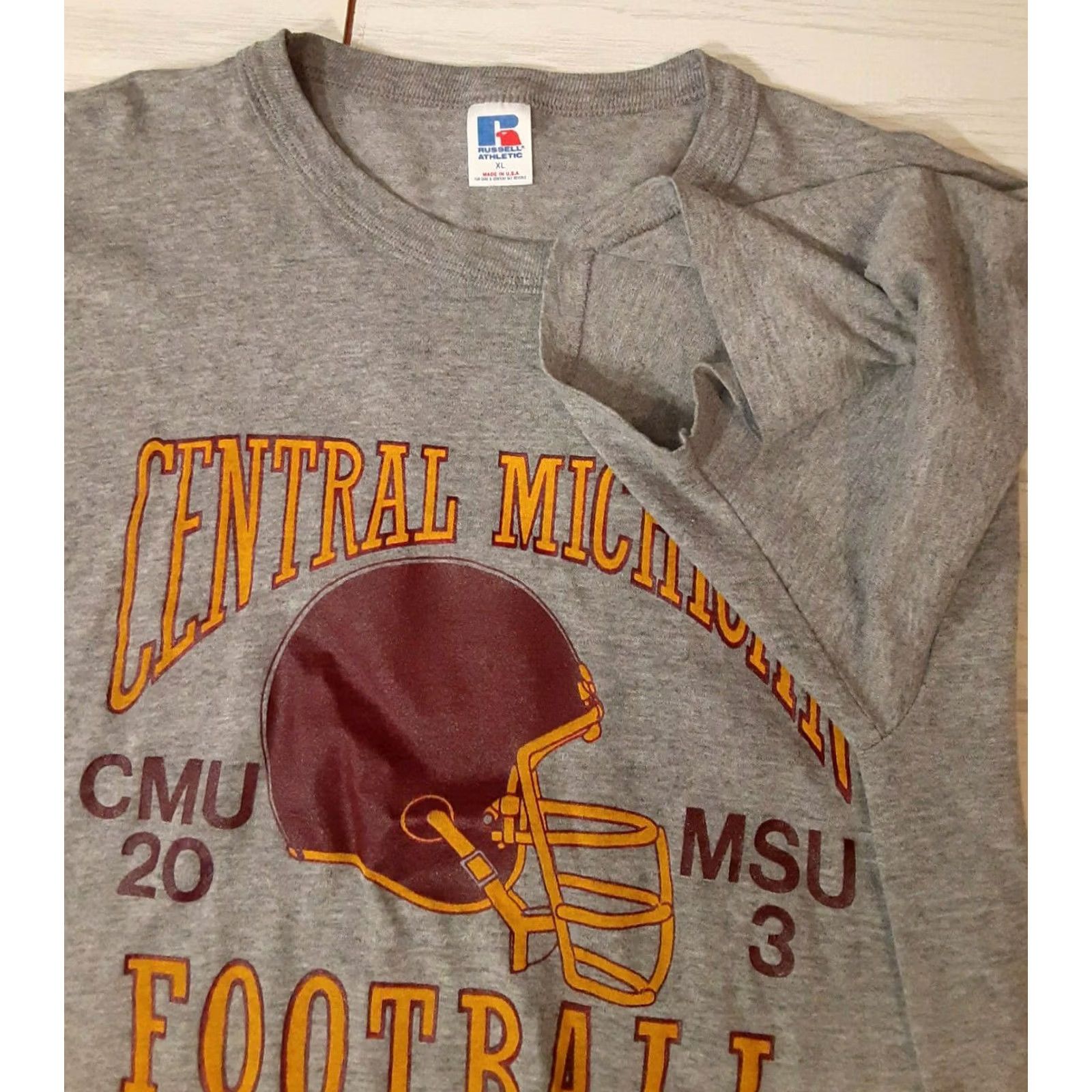 Vintage VINTAGE Central Mich.20 Mich. State 3 t-shirt Russell USA made single stitch Graphic Shirt XL Mens Grey USA 90s Football Boys Mens Size US XL / EU 56 / 4 - 3 Thumbnail