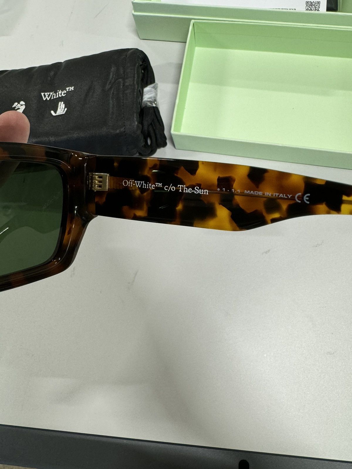 Off-White Off-White Mari Sunglasses NEW 400$ Size ONE SIZE - 5 Thumbnail