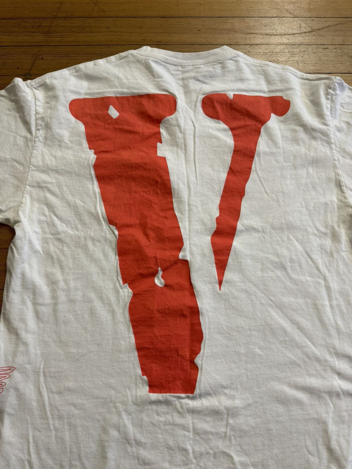 NAV × Vlone VLONE x NAV White and Orange Good Intentions Exclusive Tee Size US XL / EU 56 / 4 - 4 Thumbnail