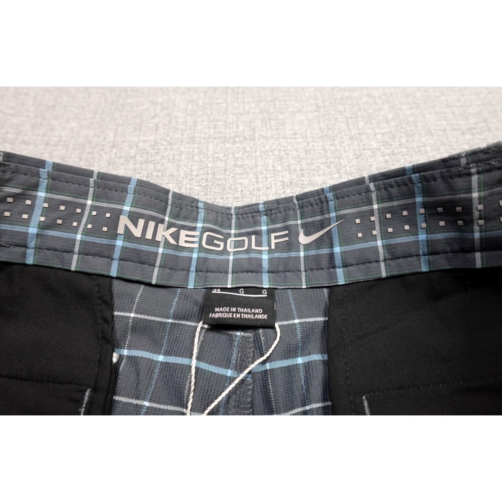 Nike Nike Golf Shorts Mens 34 Gray Plaid Microfiber Performance Chino Stretch NWT Size US 34 / EU 50 - 7 Thumbnail