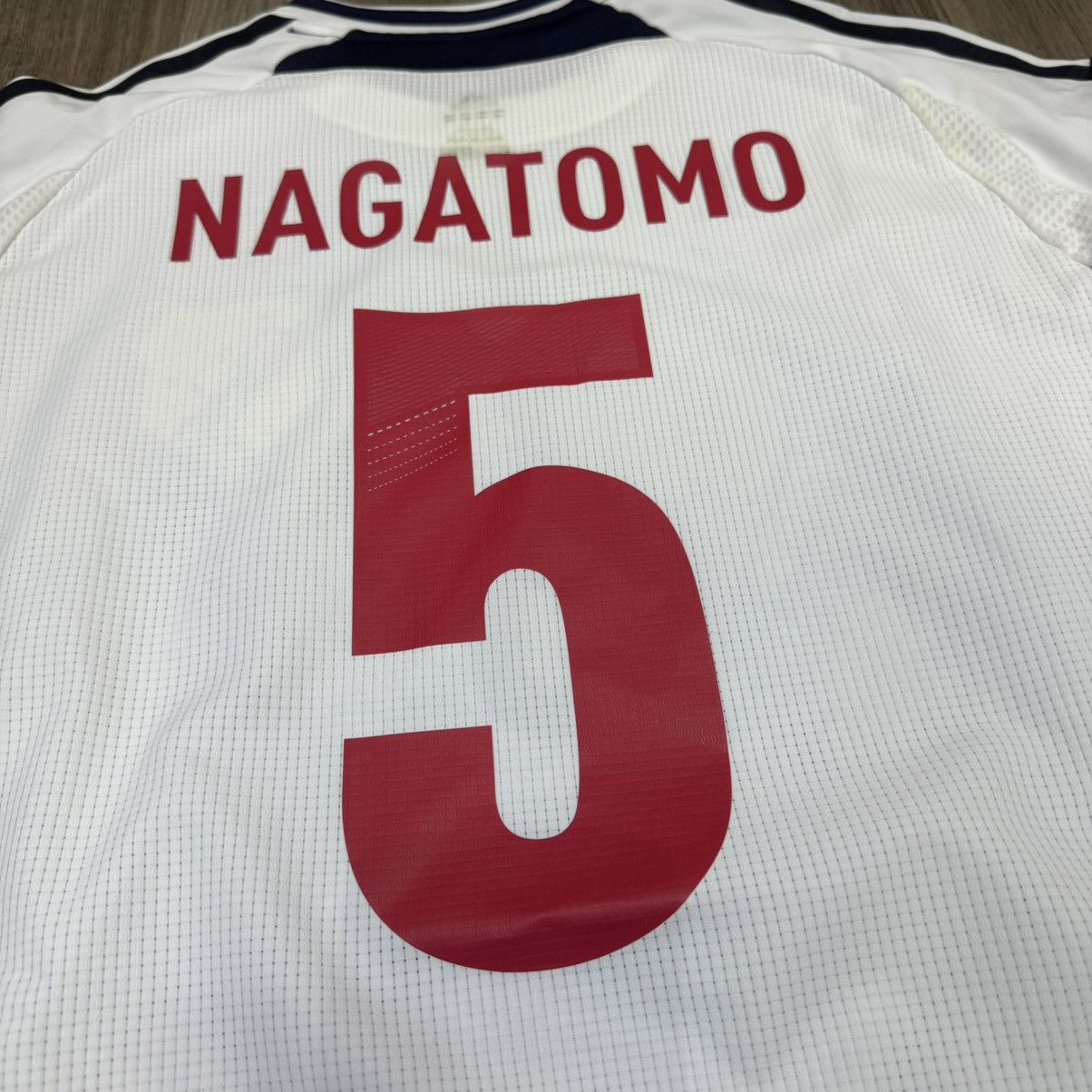 Adidas Japan 11/12 player issue away shirt #5 Nagatomo Size US M / EU 48-50 / 2 - 4 Thumbnail