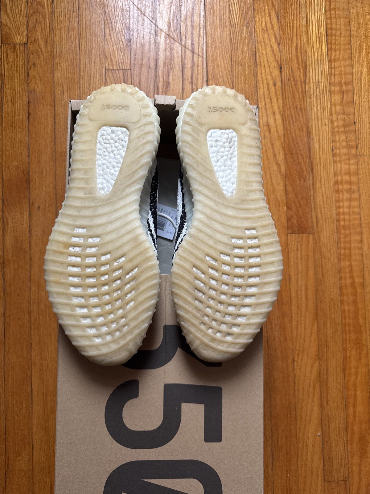 Adidas Yeezy 350 V2 Zebra 2023 Size US 14 / EU 47 - 3 Thumbnail