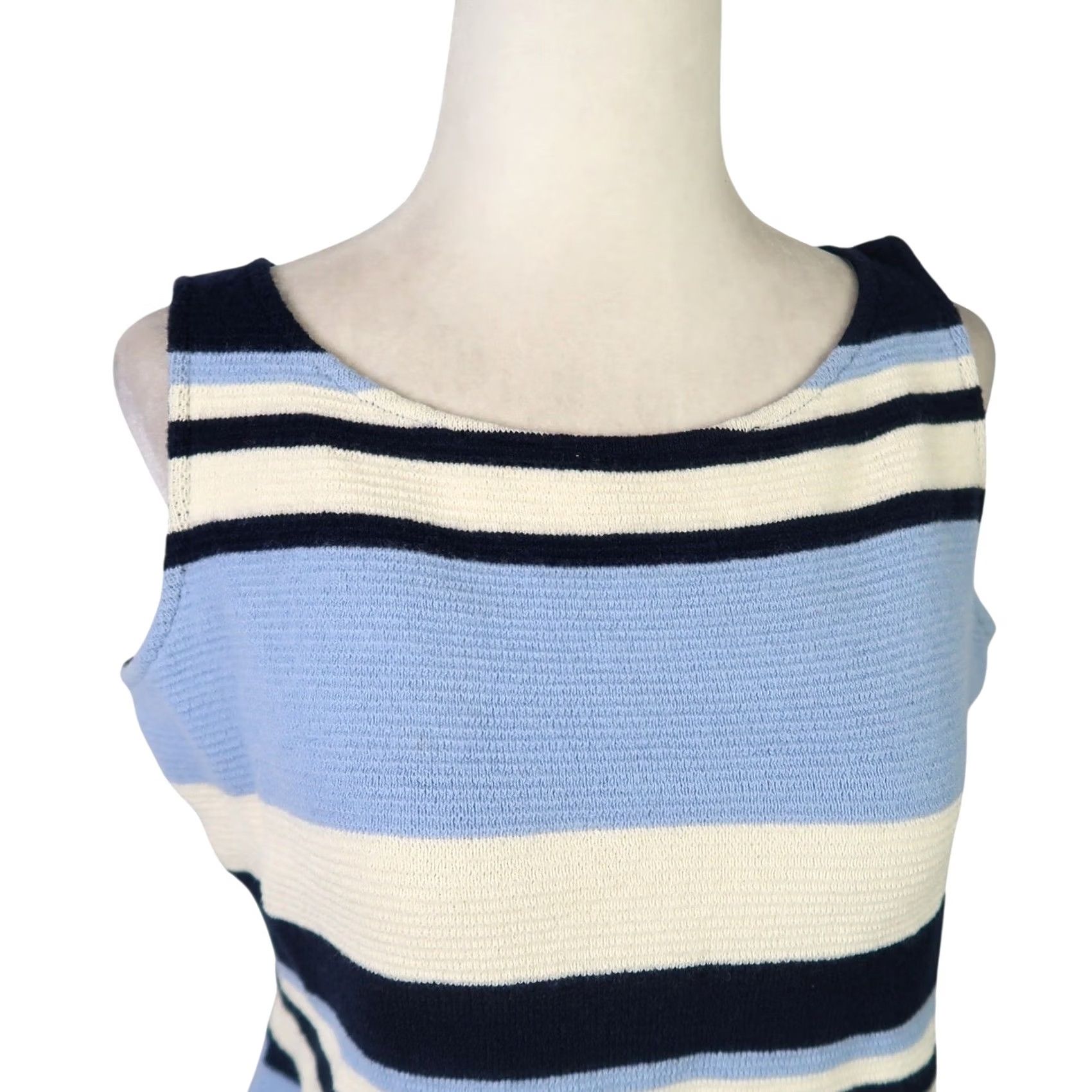 St. John VINTAGE St. John Sport Knit Sweater Tank Top 90s Stripe Sleeveless Women Size 6 Blue Cream Navy Striped Pullover Size M / US 6-8 / IT 42-44 - 2 Thumbnail