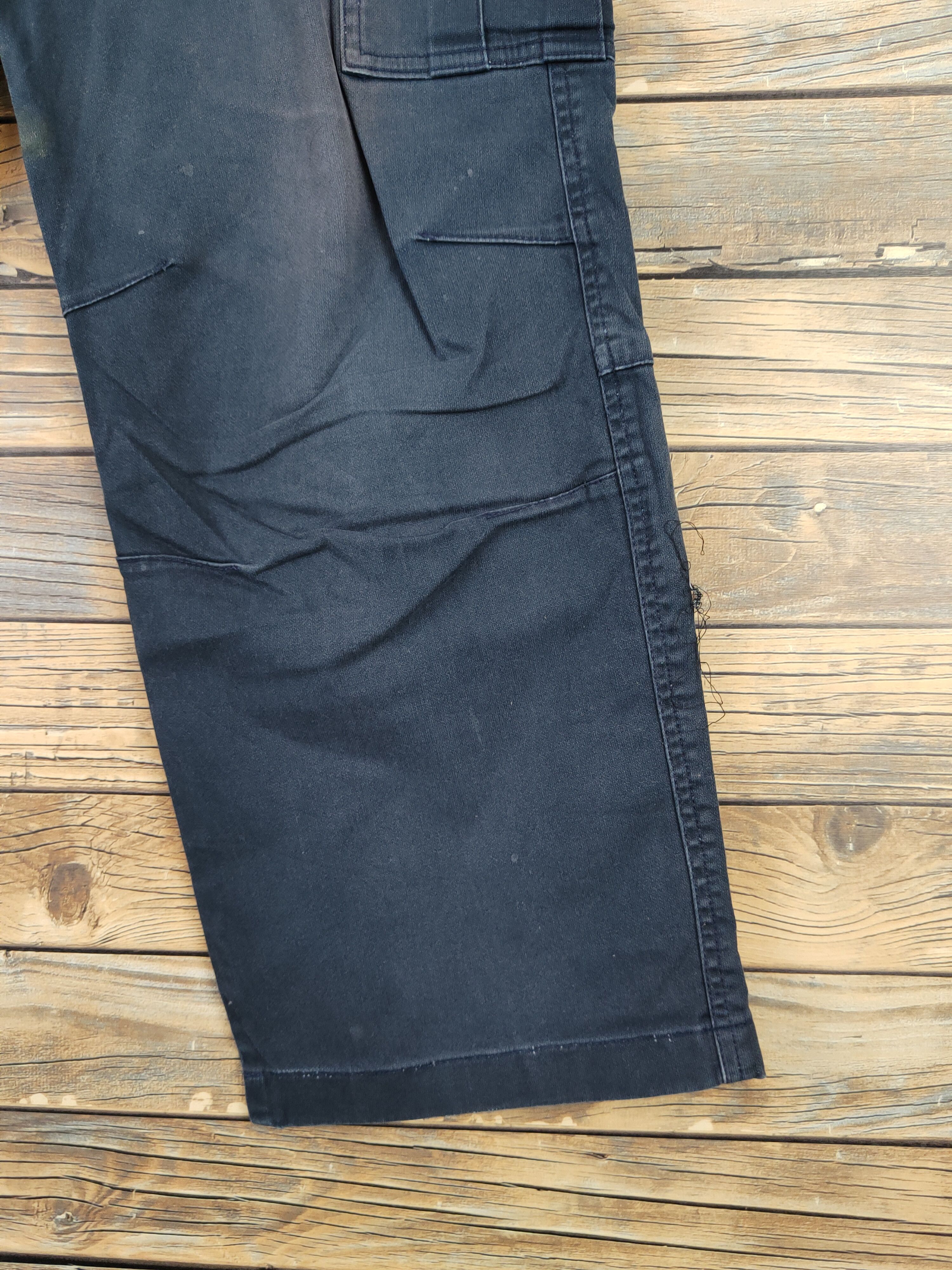 Japanese Brand Japanese Brand Navy Faded Multipocket Cargo Pants #W1038 Size US 31 - 6 Thumbnail