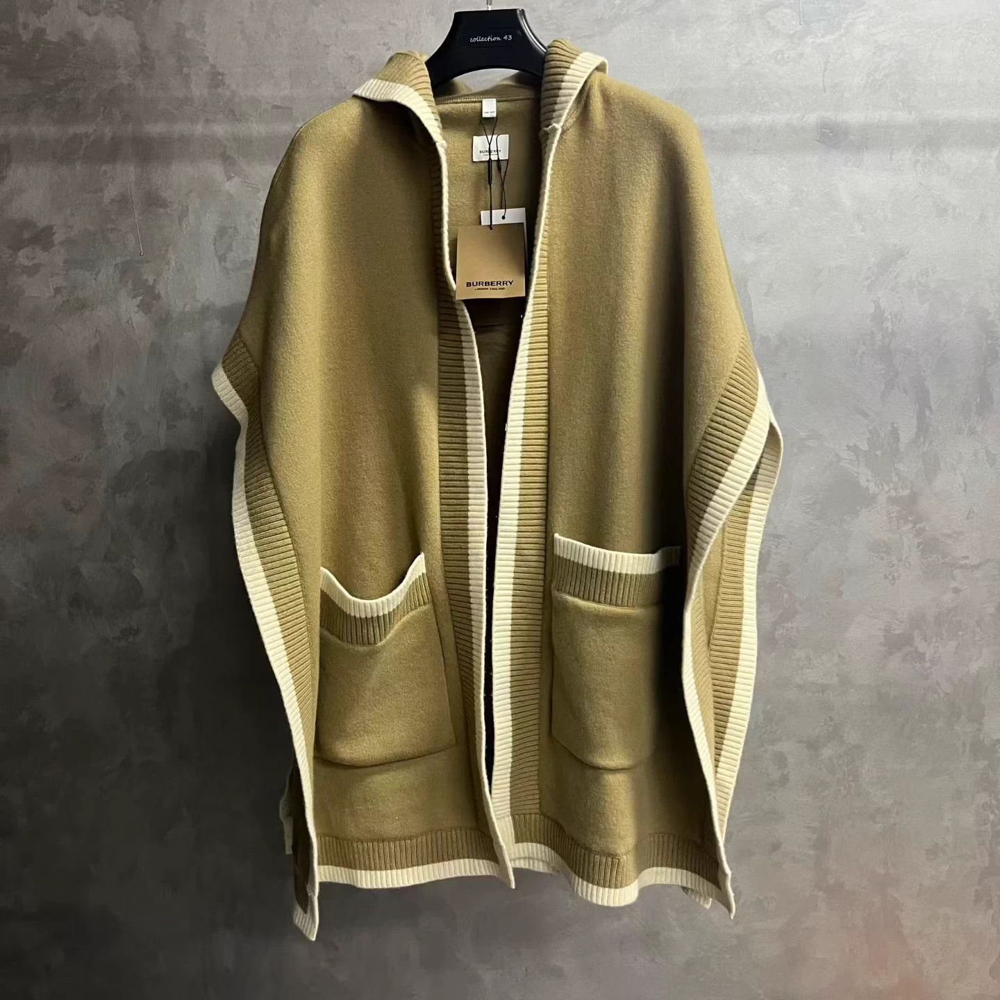 Burberry Burberry Khaki Logo Print Hooded Mid Short Jacket Size ONE SIZE - 1 Thumbnail