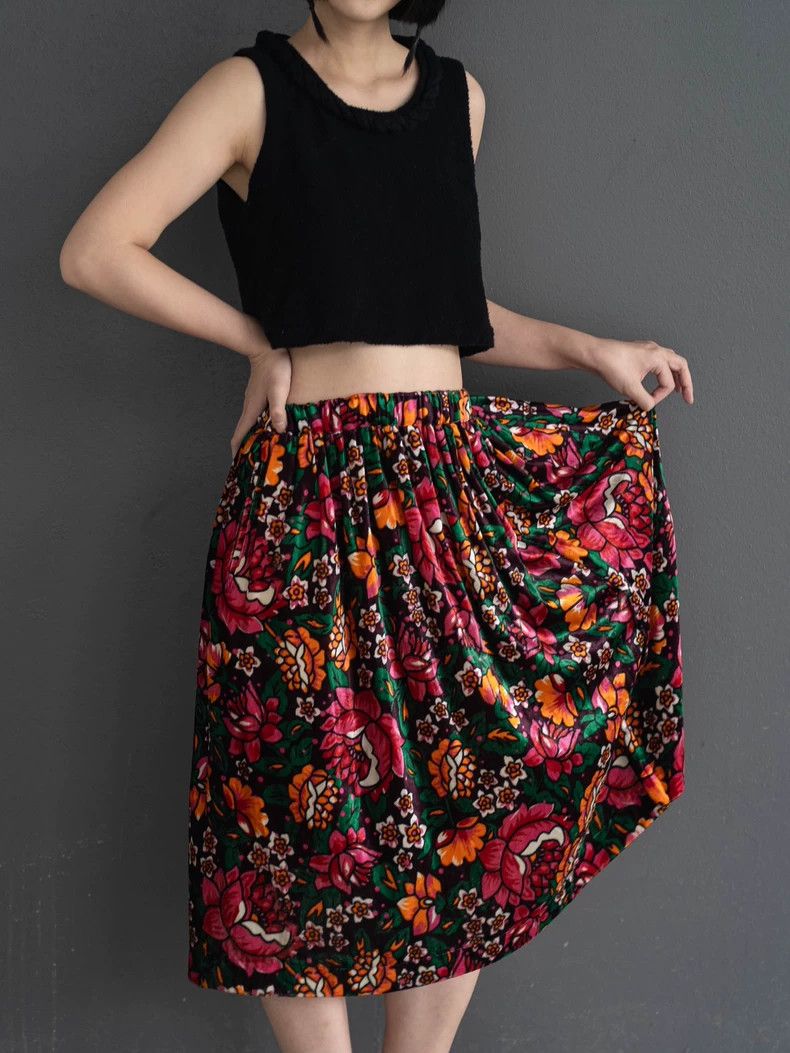 Comme des Garcons Comme Des Garcons Velvet floral skirt Size S / US 4 / IT 40 - 3 Thumbnail