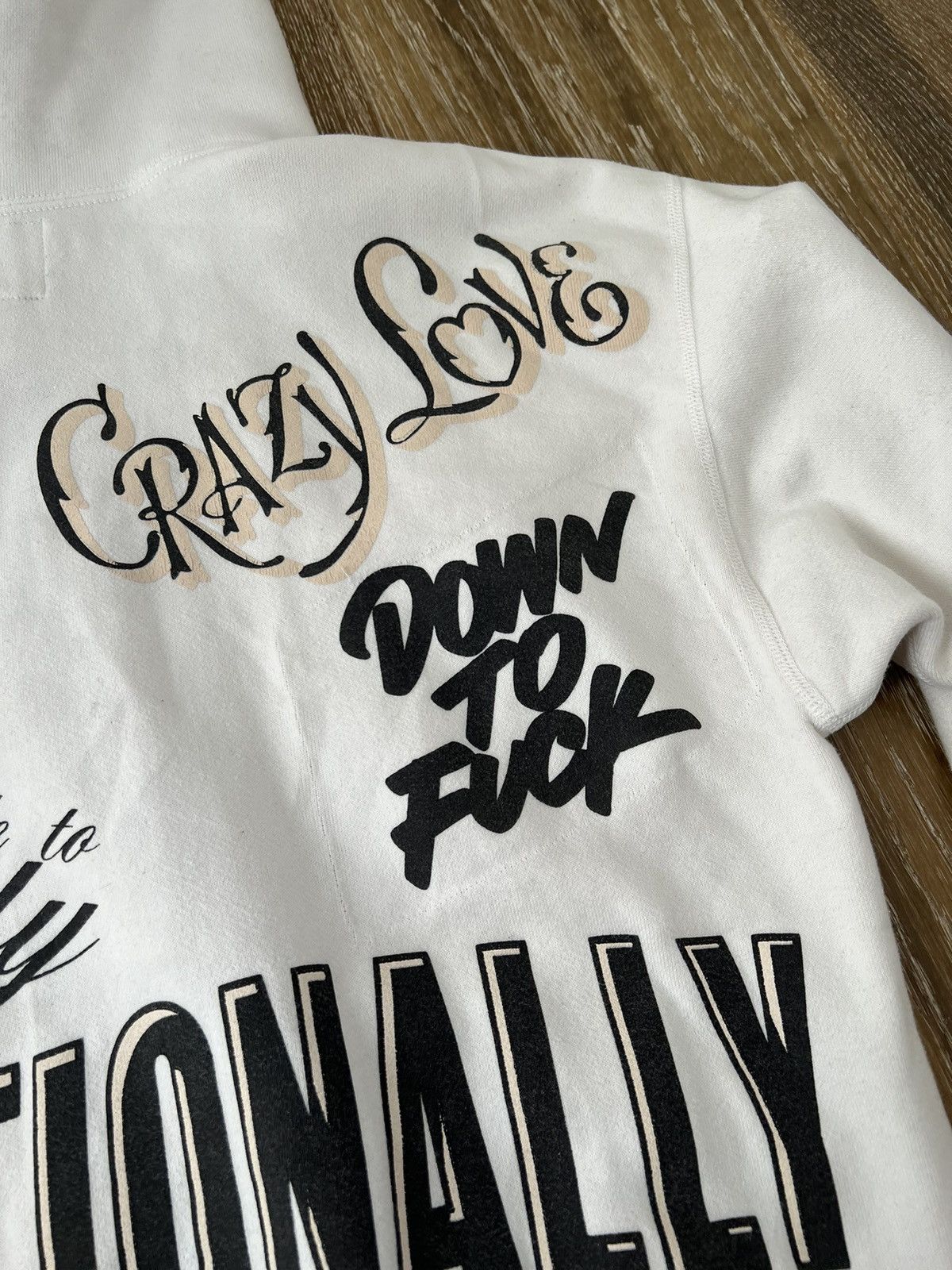 Emotionally Unavailable Emotionally unavailable movie titles hoodie Size US M / EU 48-50 / 2 - 3 Thumbnail