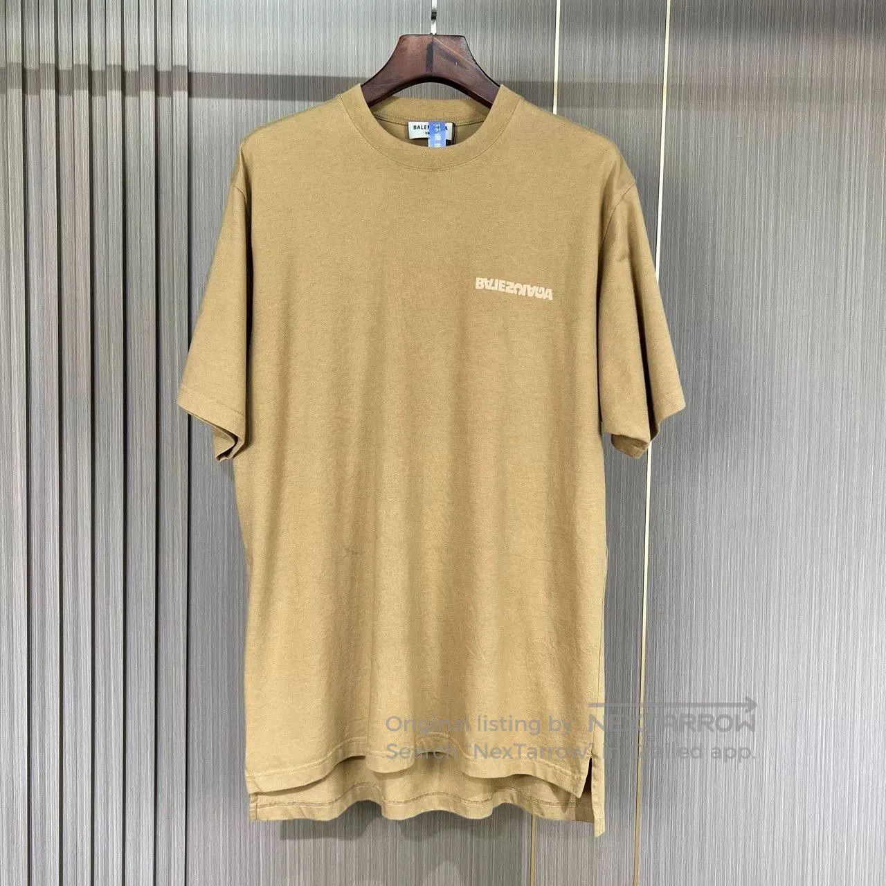 balenciaga short sleeve embroidered t.