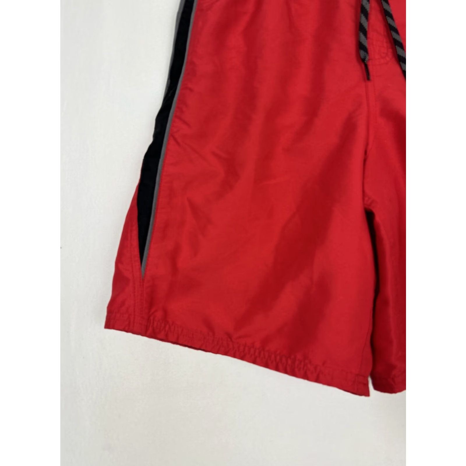 Nike Nike Board Shorts Men M Red Black Lined Swim Bottom 30x9" Size US 31 - 2 Thumbnail