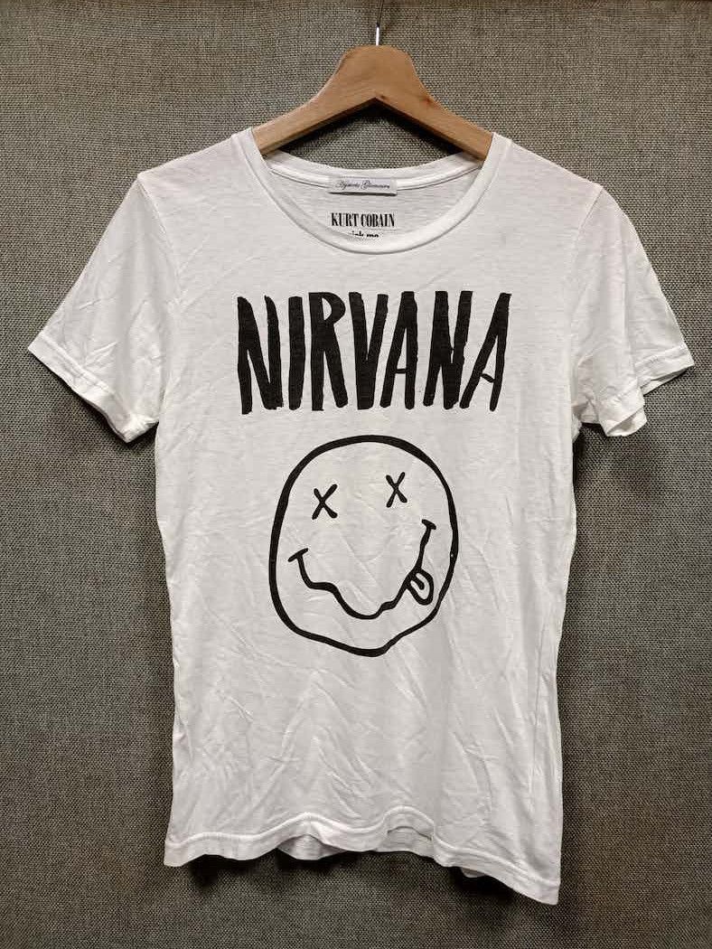 Hysteric Glamour × Nirvana × Vintage t shirt hysteric glamour nirvana smells like teen spirit Size US S / EU 44-46 / 1 - 1 Thumbnail