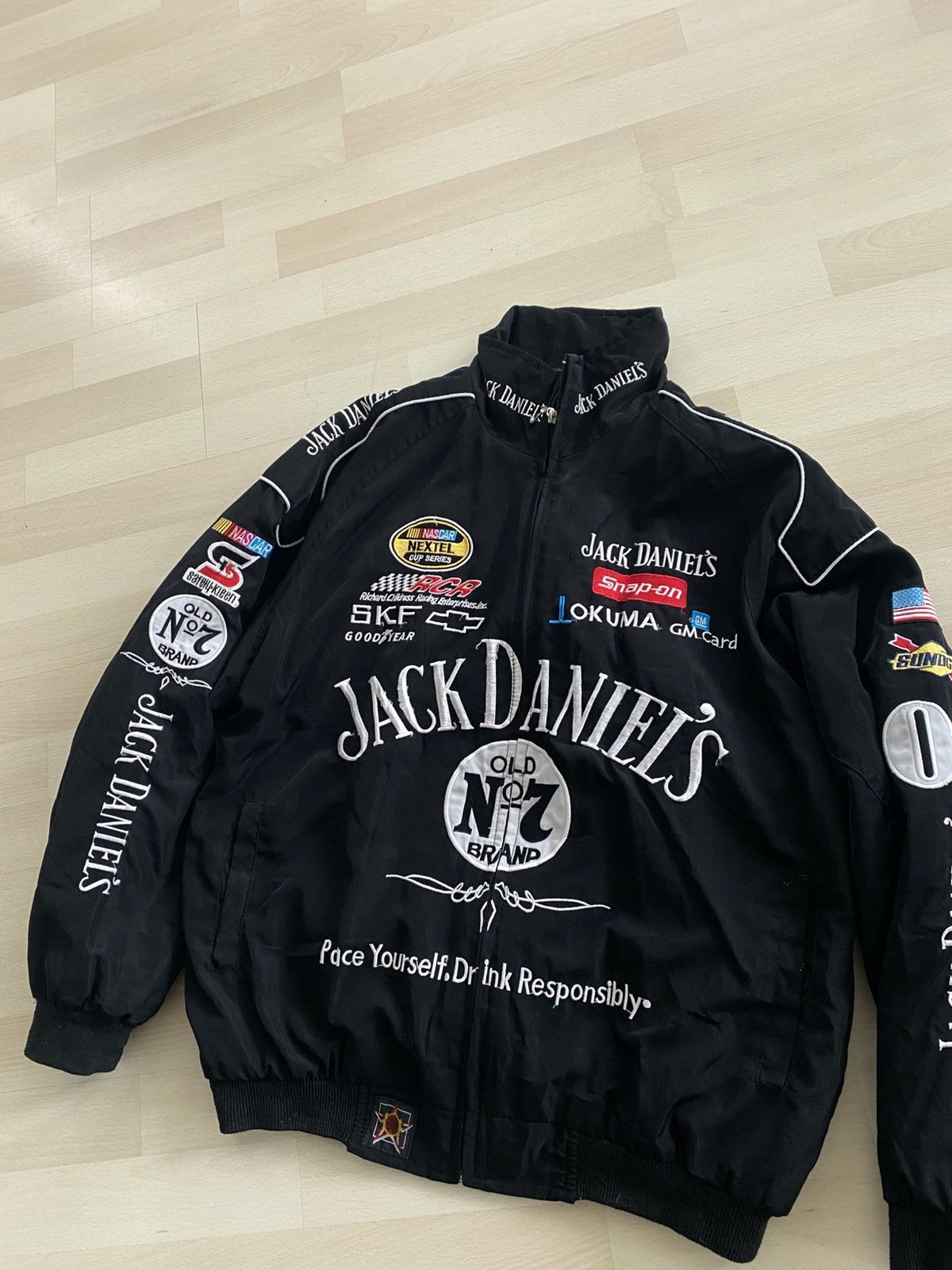 Formula 1 Jack Daniels Racing Embroided Logo Bomber Jacket Size US XL / EU 56 / 4 - 3 Thumbnail
