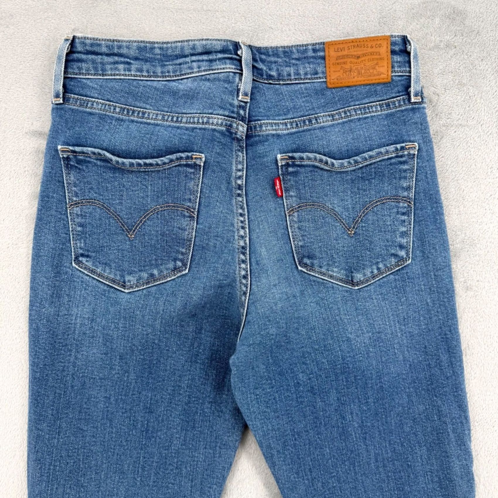 Levi's Levi's Premium 721 High Rise Skinny Distressed Blue Jeans Womens Size 27 Size 27" / US 4 / IT 40 - 7 Thumbnail