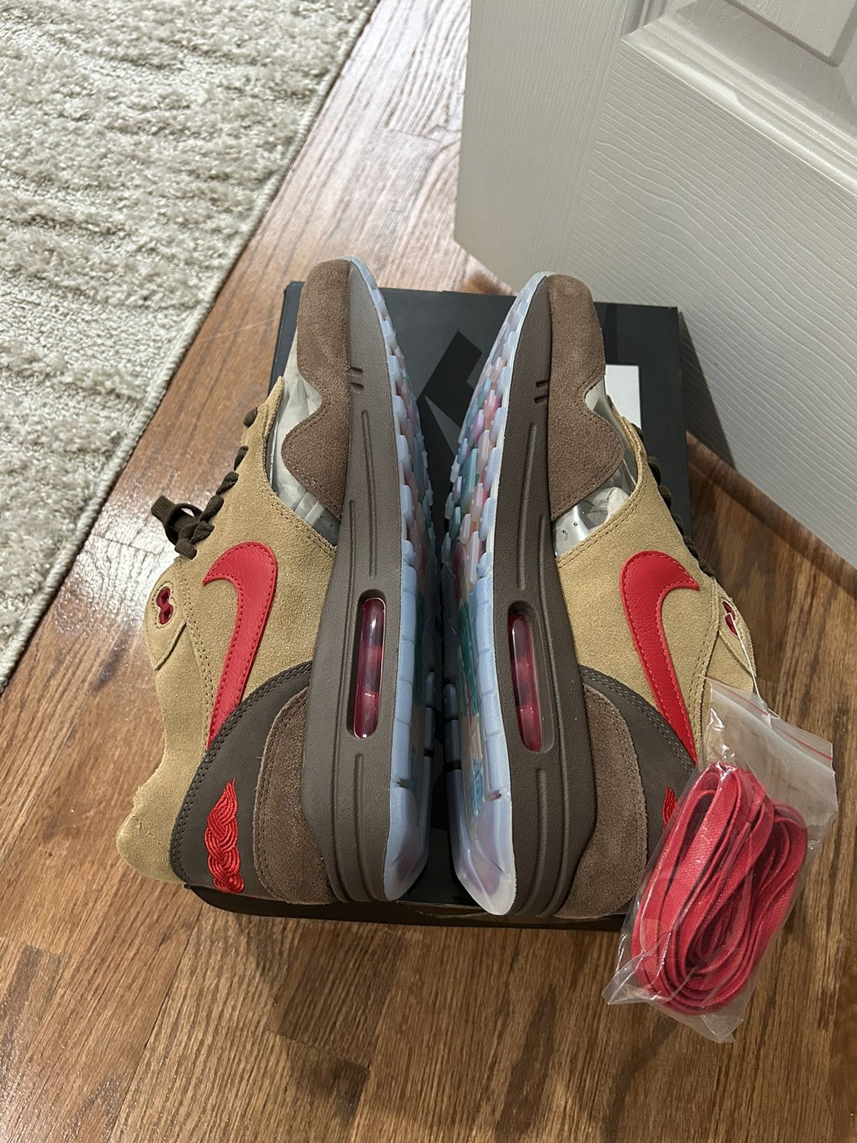 CLOT × Jordan Brand × Nike Nike Air Max 1 Clot Kiss of Death Size US 10 / EU 43 - 4 Thumbnail
