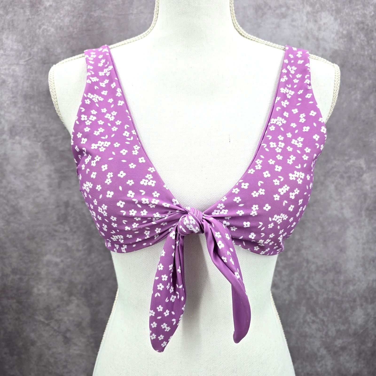 Other Purple White Floral Tie Front Padded Bikini Top Swim Medium Size ONE SIZE - 1 Thumbnail