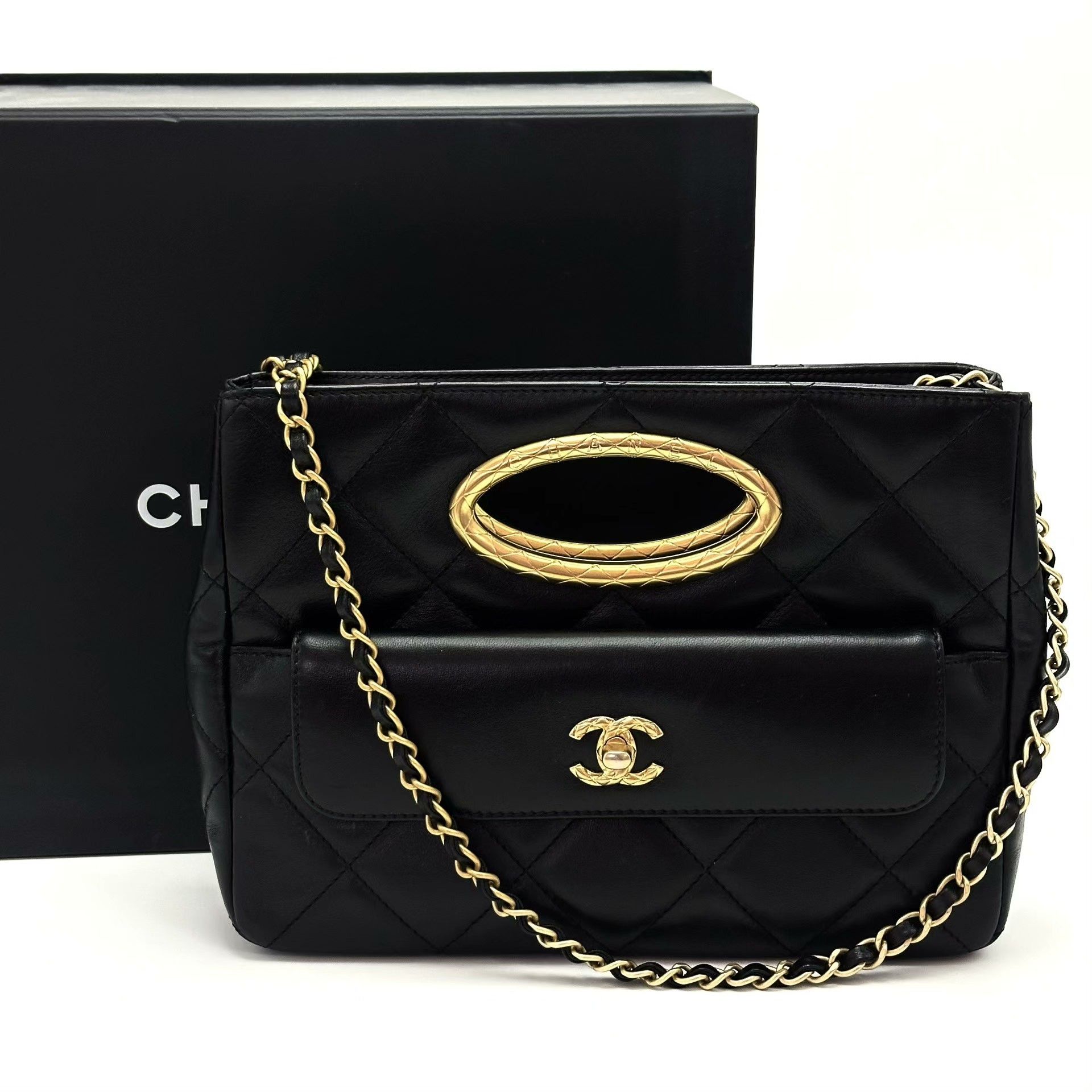 Chanel Pre-loved Bag Very good condition Size ONE SIZE - 1 Thumbnail