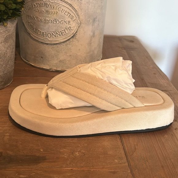 The Row NEW SSENSE THE ROW - Ginza sandals 37 ivory made in Italy Size US 7 / IT 37 - 5 Thumbnail