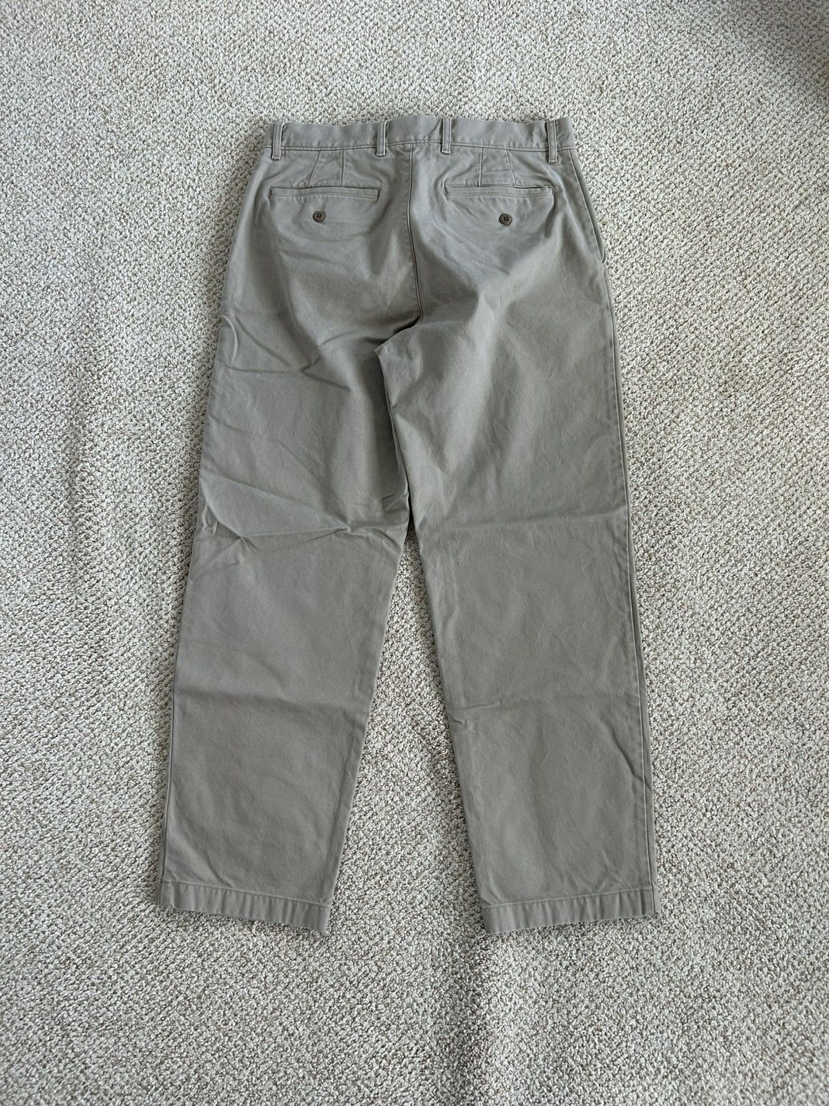 J.Crew J.Crew Classic Fit Chinos Size US 30 / EU 46 - 2 Thumbnail