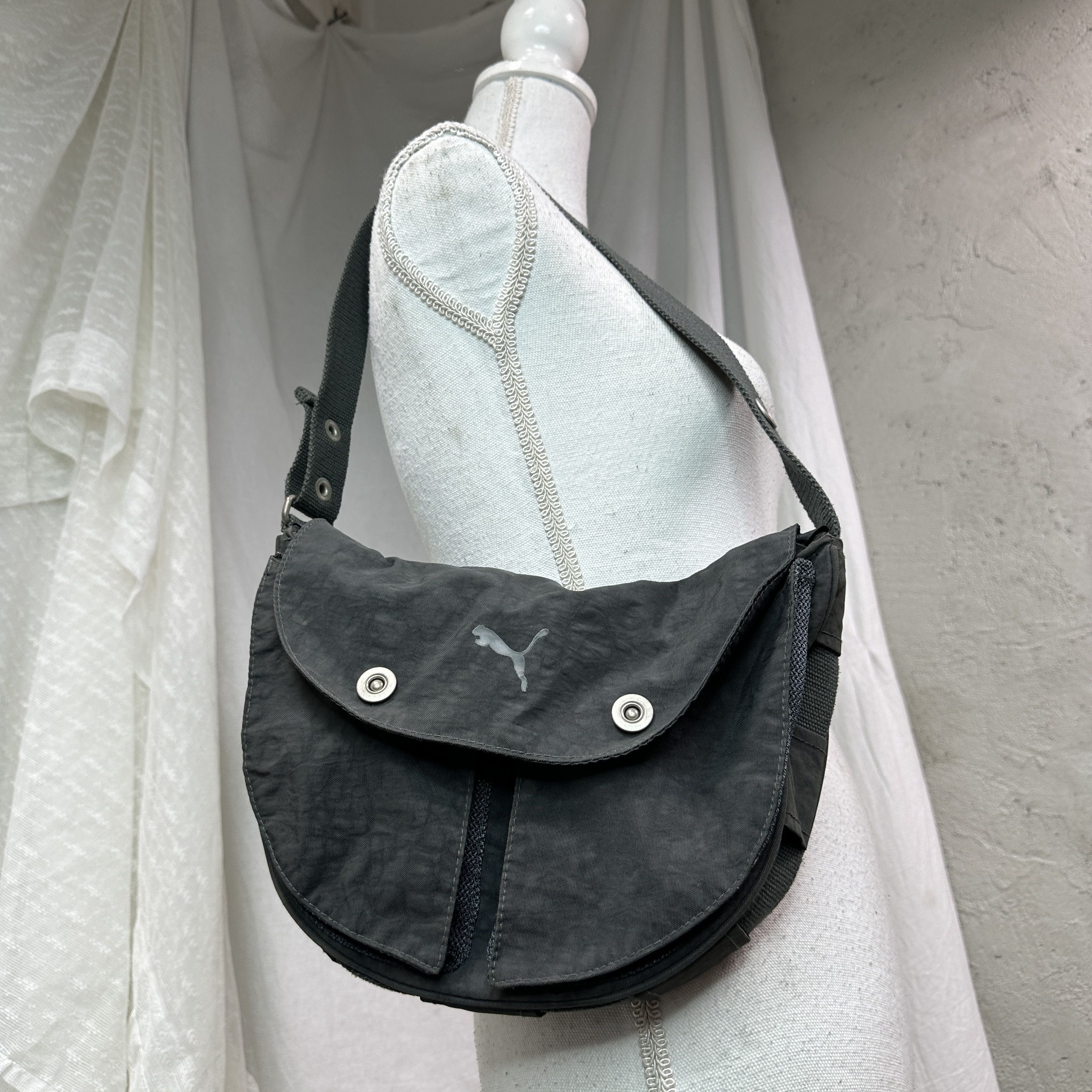 Puma Vintage Sporty Streetwear Nylon Puma Shoulder Bag Y2K Size ONE SIZE - 1 Thumbnail