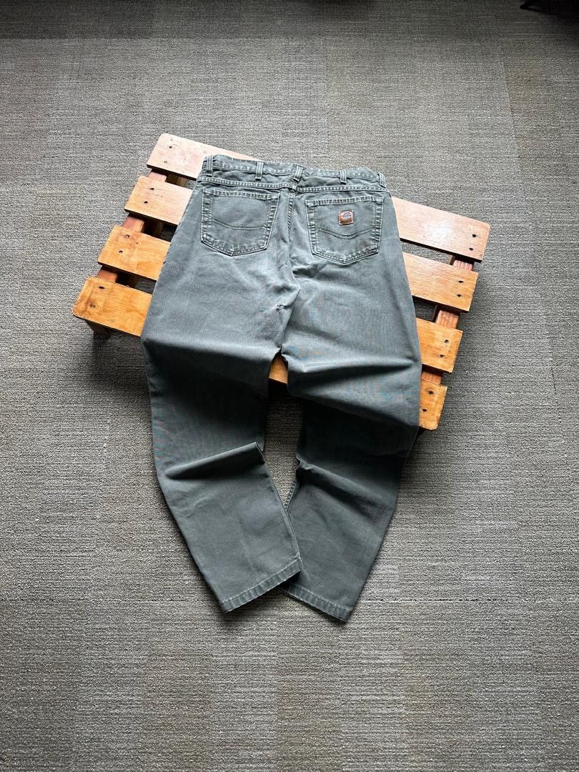 Carhartt CARHARTT OLIVE GREEN JEANS Size US 34 / EU 50 - 1 Thumbnail