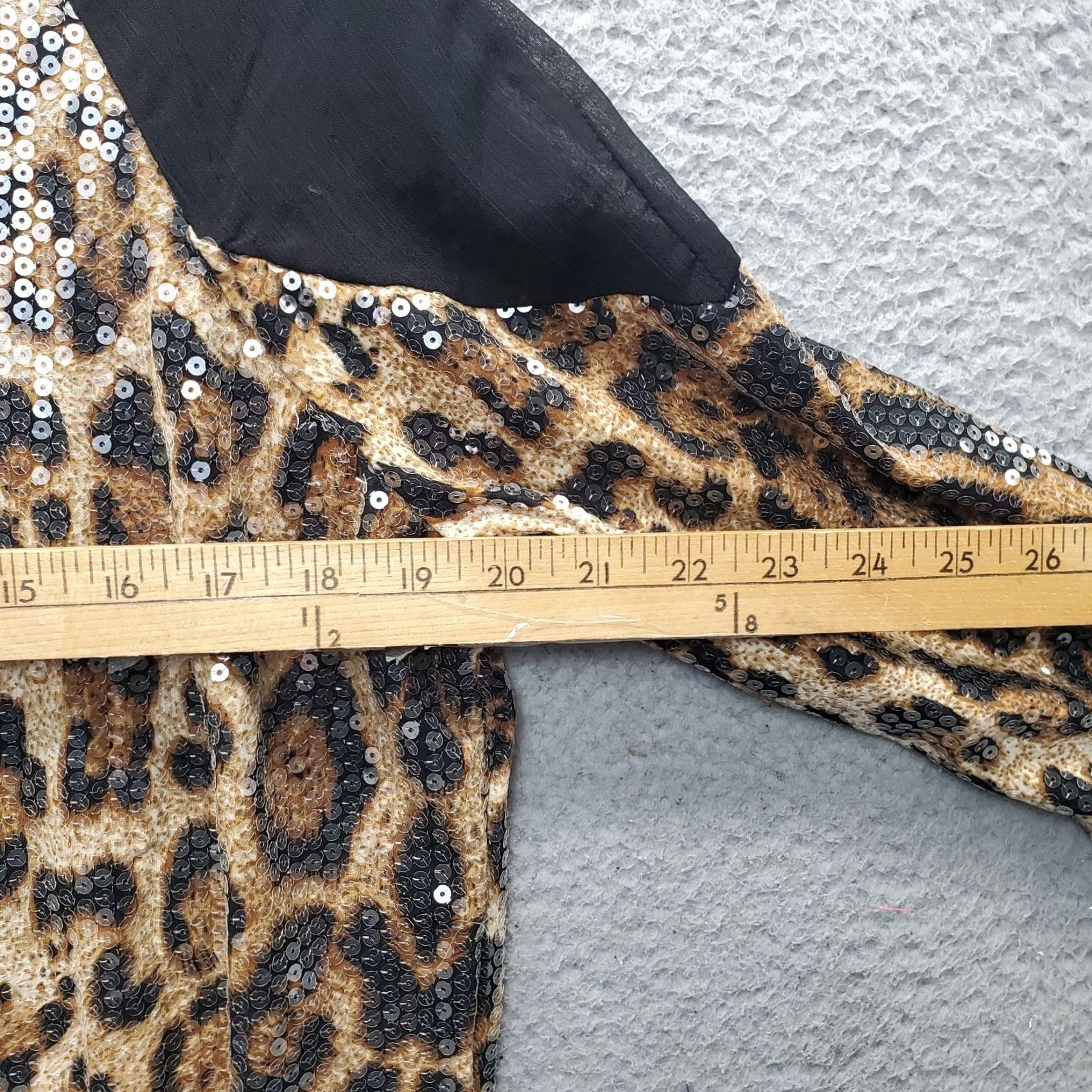 Vintage Buffalo Sweatshirt Womens S Multi Leopard Print Sequin Round Neck Casual Pullover Shirt Jacket? Size S / US 4 / IT 40 - 6 Thumbnail