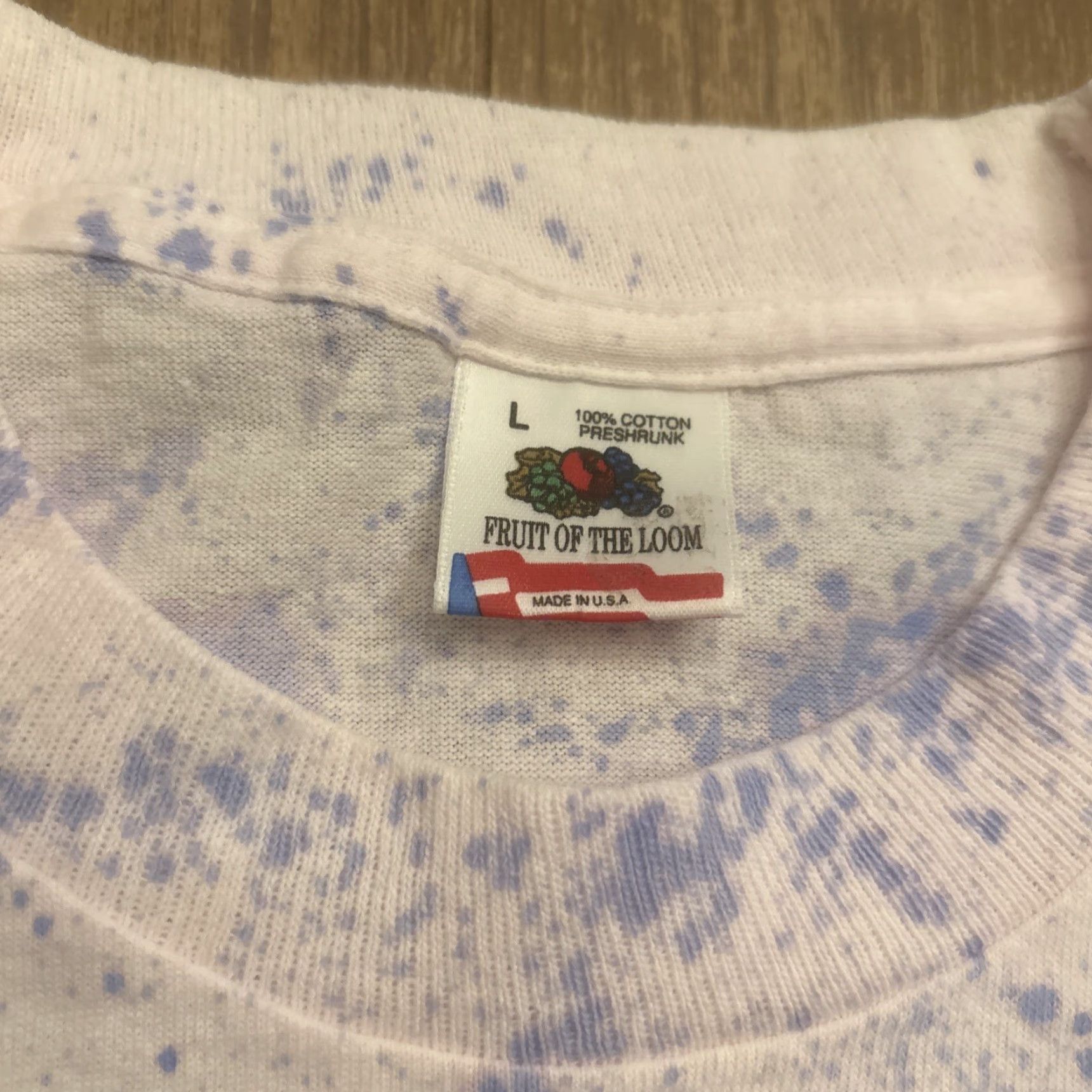 Fruit Of The Loom VINTAGE Fruit of the Loom T-Shirt Size L Men Pink Paint Splatter 90s Art Stitch Crew Neck EUC Size US L / EU 52-54 / 3 - 2 Thumbnail