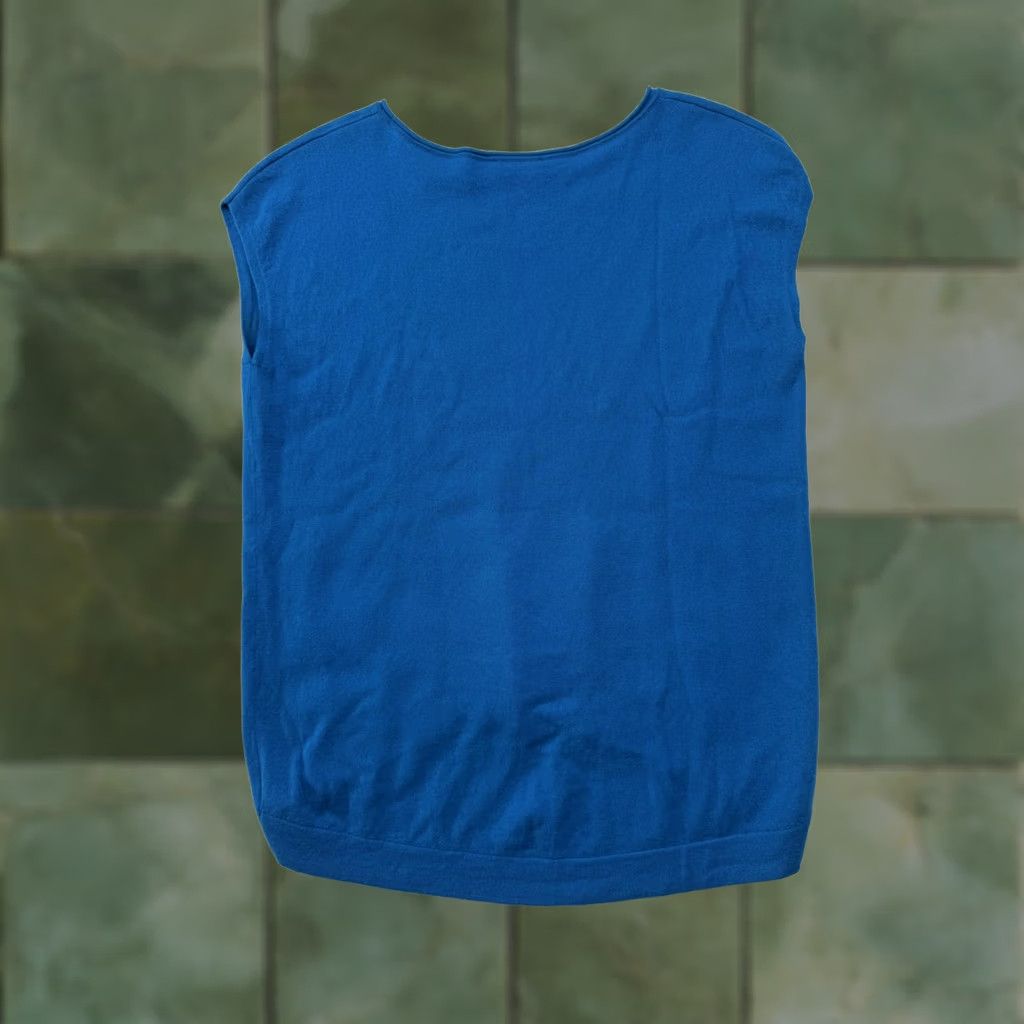 Vintage Akris punto Sweater Tank Womens 10 Blue Boat Neck High-Low Hem Knit Top Sleeveless Casual Lightweight Solid Knit Summer Subtle Cap-Sleeve Womens Size L / US 10 / IT 46 - 1 Thumbnail