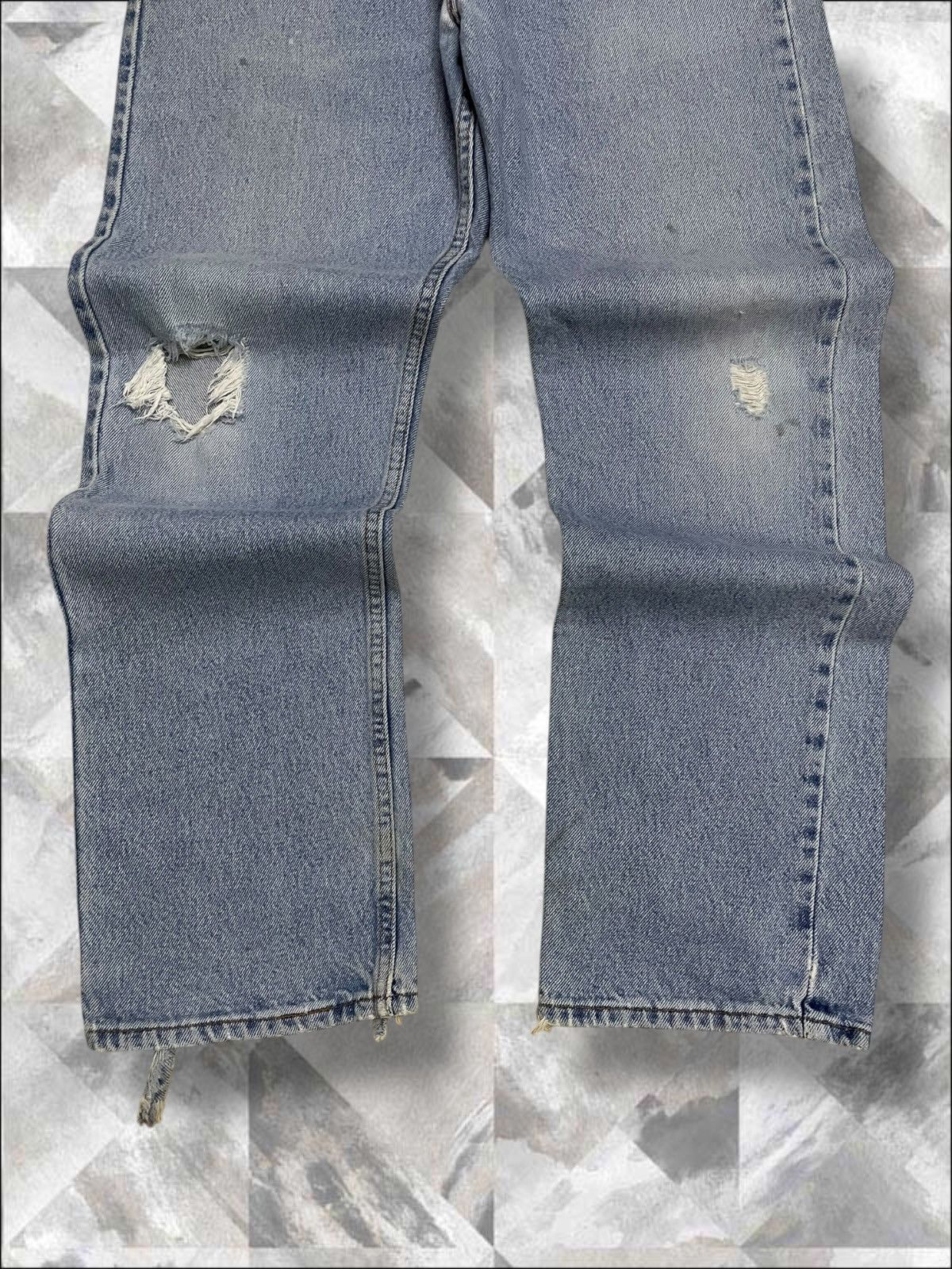 Levi's Vintage Clothing Vintage Designer Levis 505 Distressed Cloud Blue Denim Size US 30 / EU 46 - 3 Thumbnail