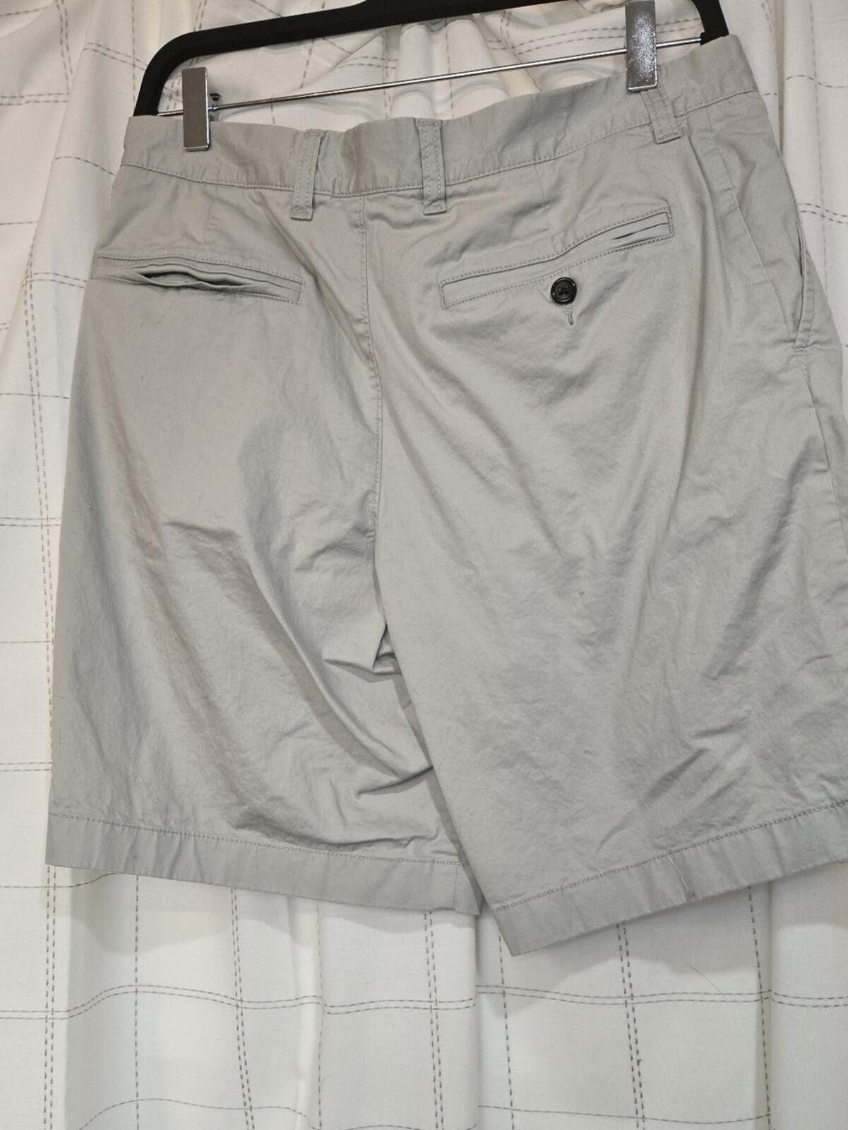 J.Crew J Crew 9" Portsider stretch chino short Size US 31 - 3 Thumbnail
