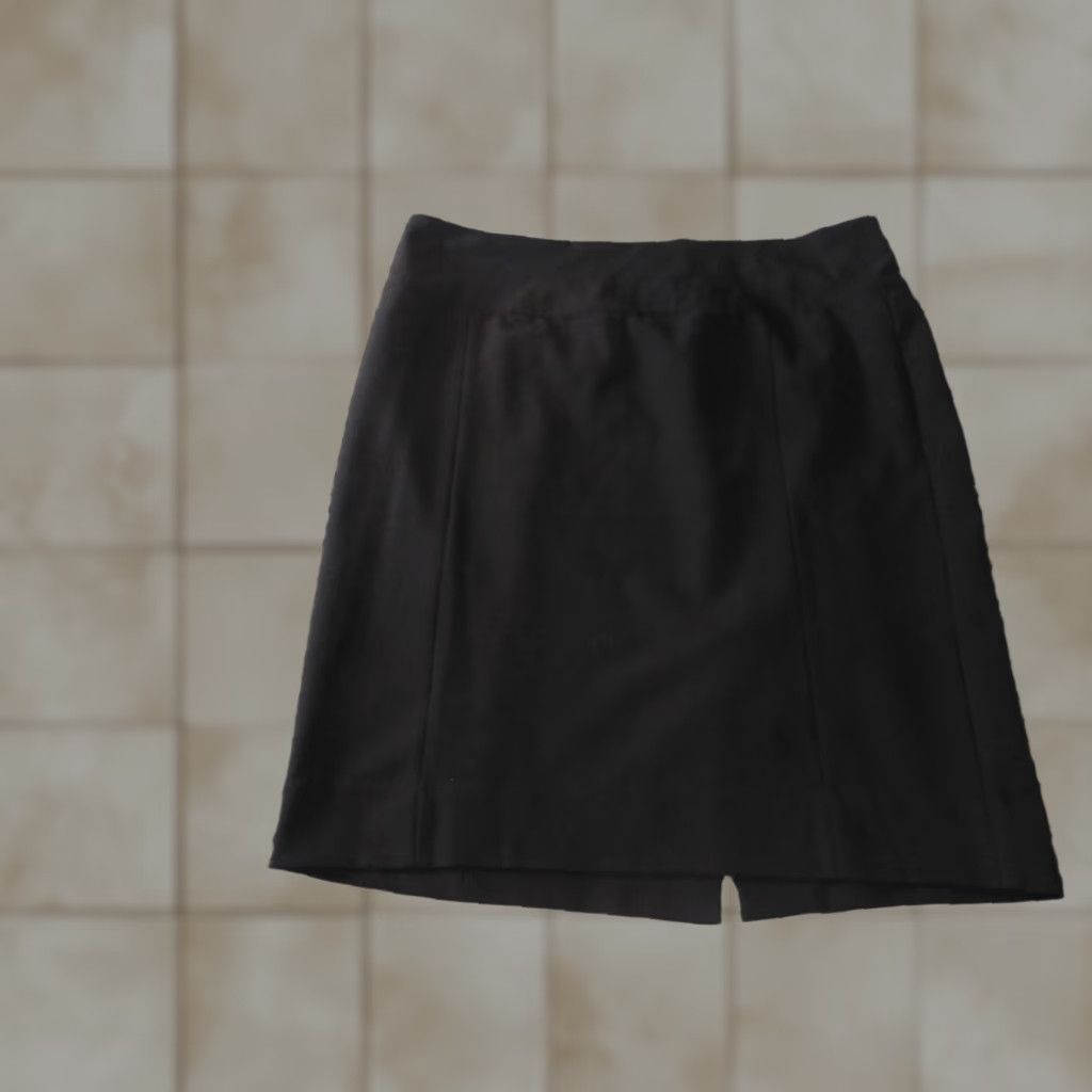 Gap Gap Skirt A-Line Knee Length Black 8 Women's Regular Knit Stretch Zip Casual Vintage No Designer Boys No Girls No Size 30" / US 8 / IT 44 - 1 Thumbnail