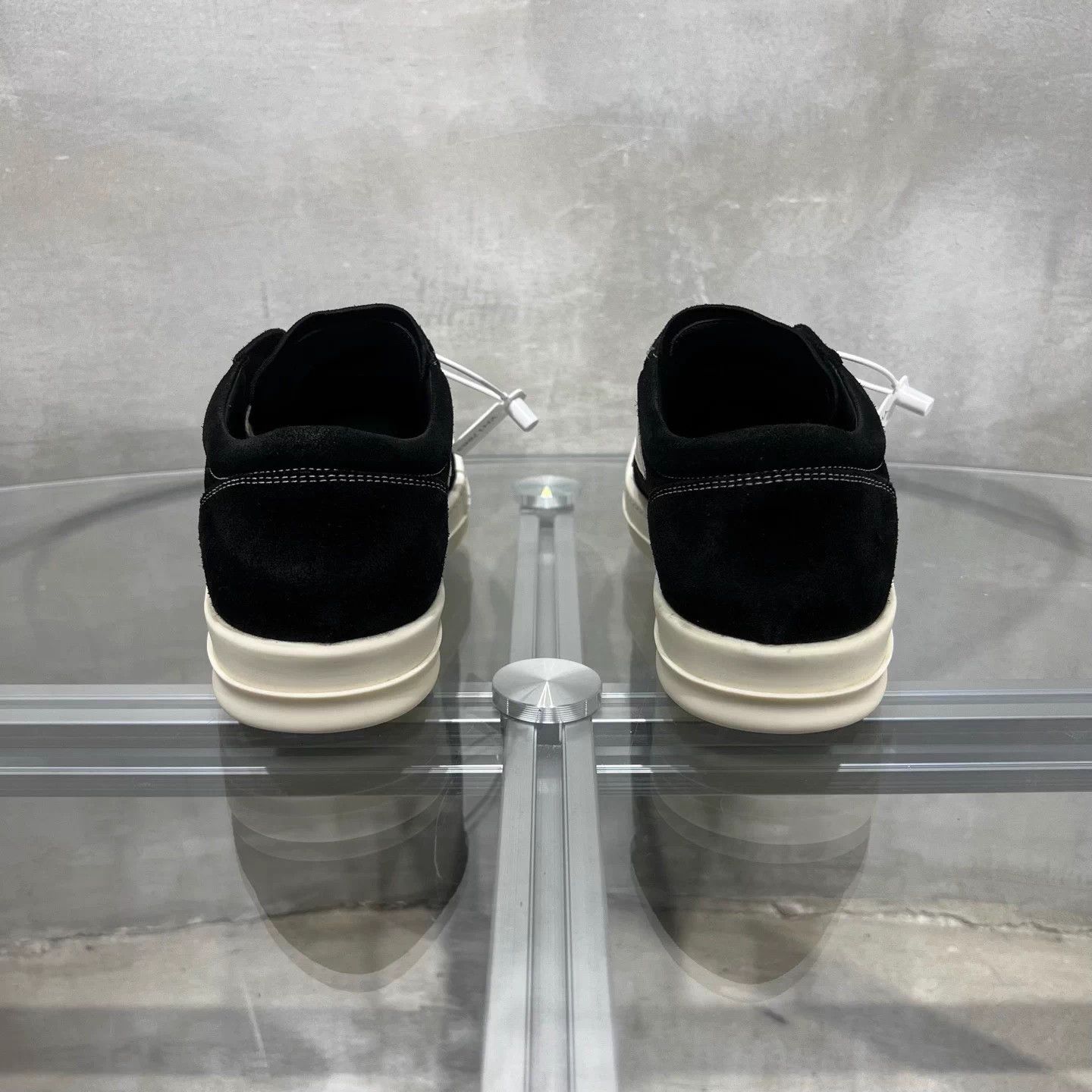 Rick Owens Rick Owens Mainline Suede Skate Shoes 39 YH17663 Size US 8 / IT 38 - 6 Thumbnail